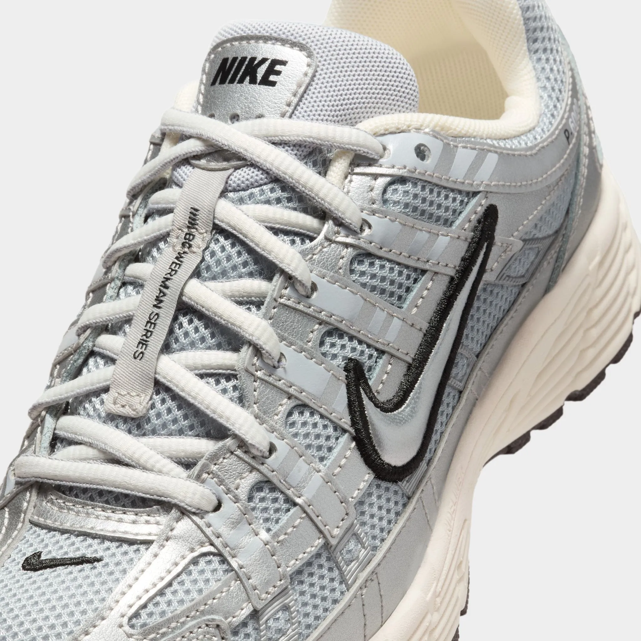 Nike P-6000 GS Metallic Silver / Black Energy Walk