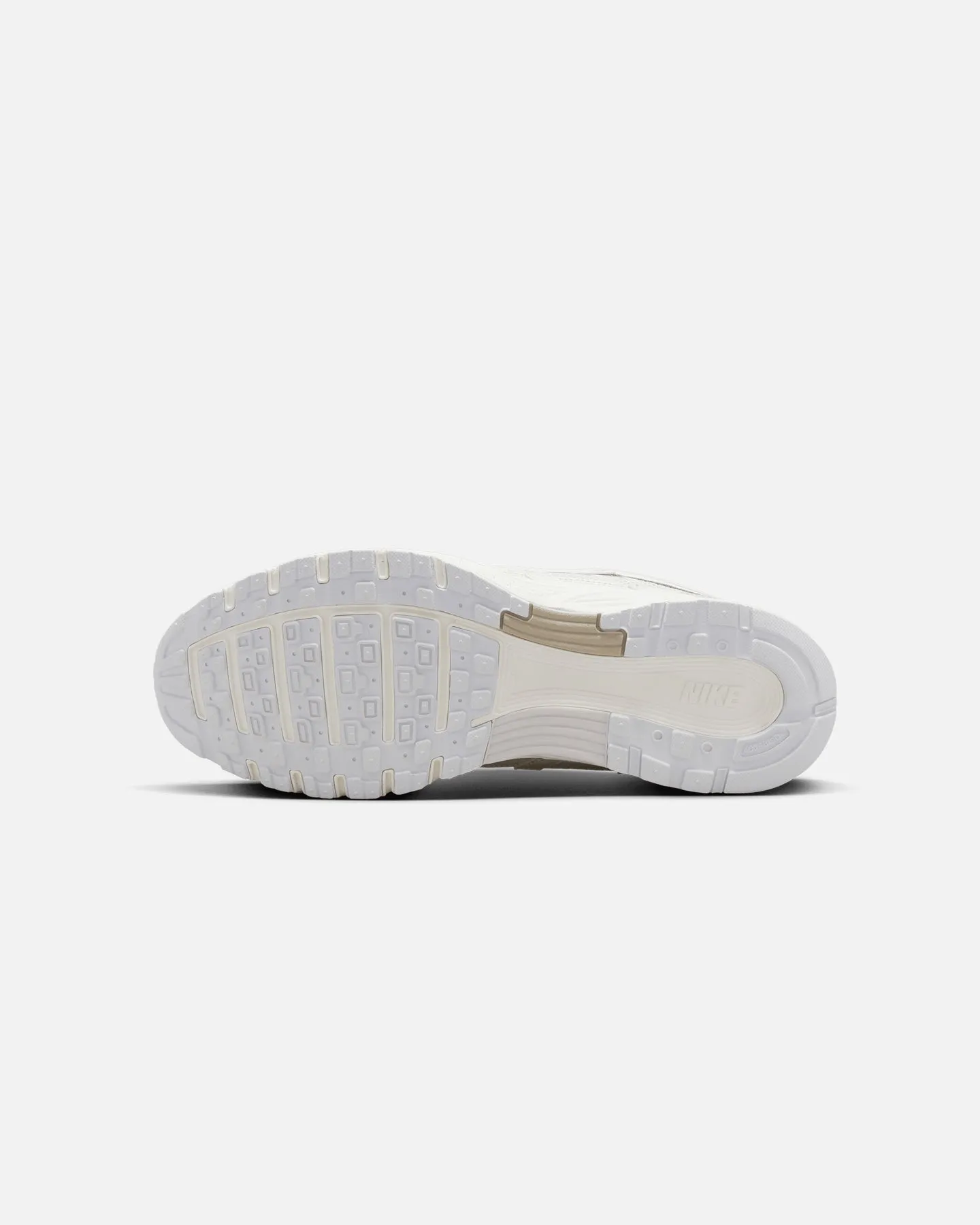 Gift Easy Ocean Edge Nike P-6000 White