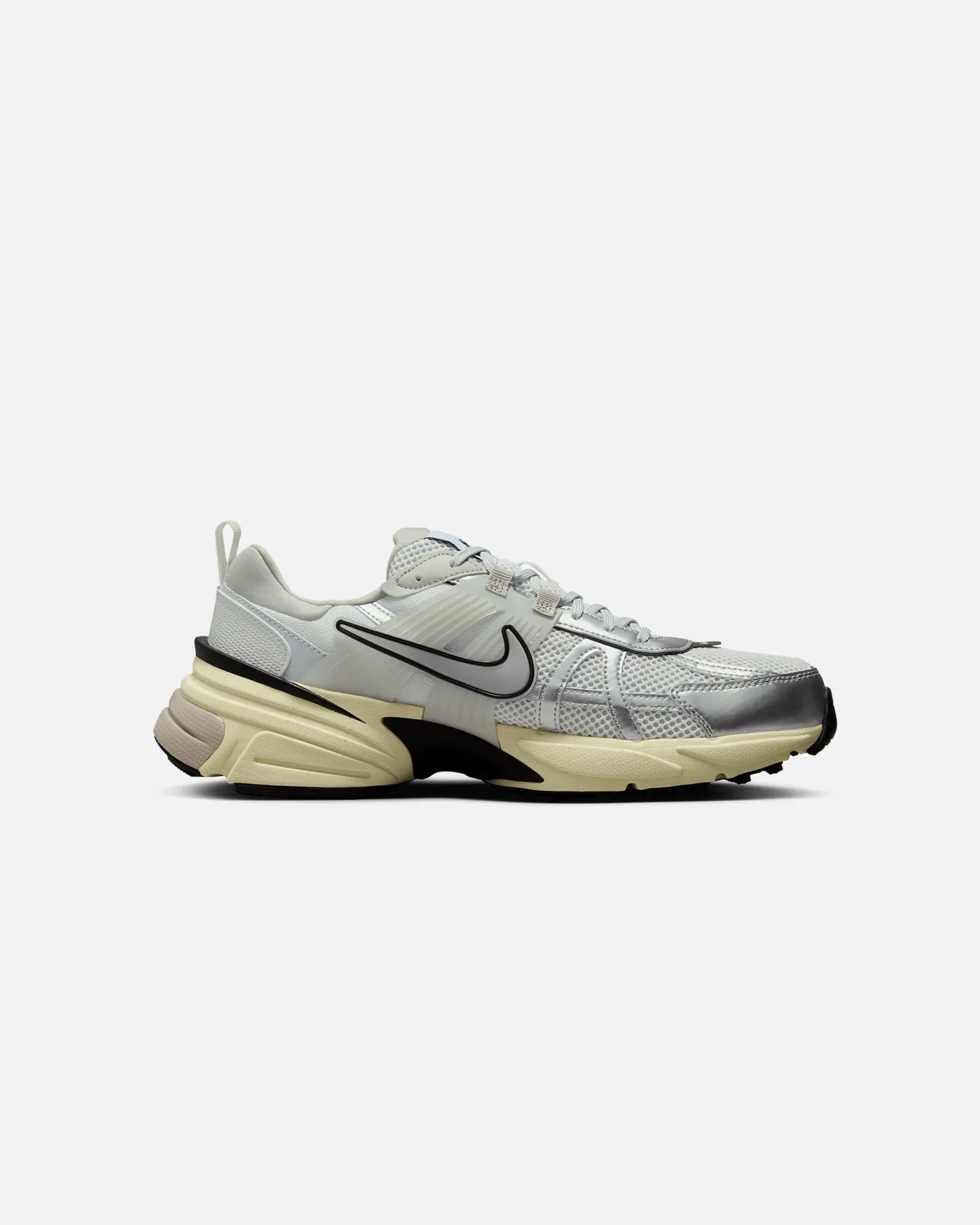 Nike V2K Run Summit White/Metallic Silver Core Flex