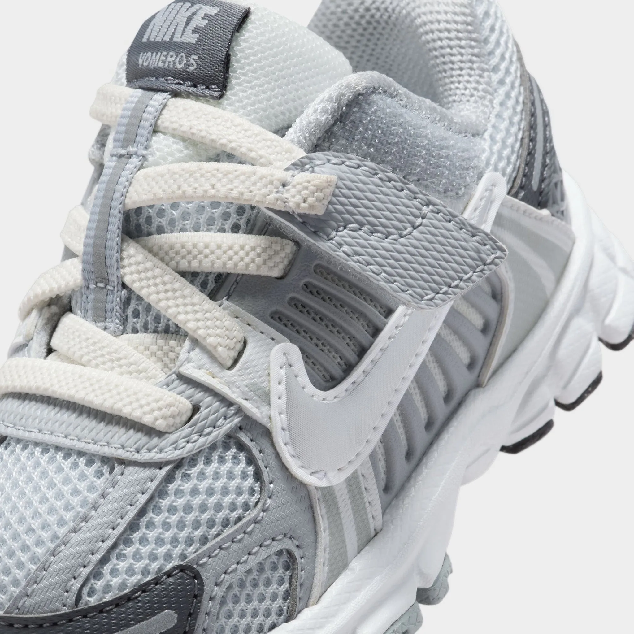 Nike Vomero 5 TD Pure Platinum / Metallic Silver Street Wear