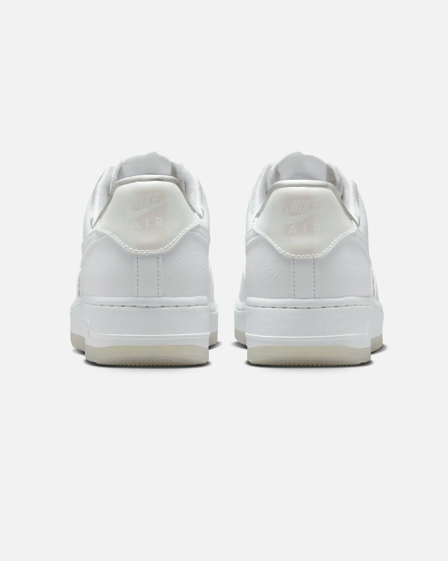 Nike Women's Air Force 1 '07 White/White amateur - style fall fashions