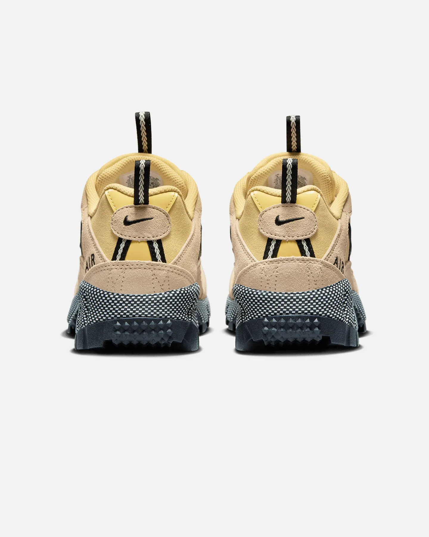 Nike Women's Air Humara Sesame Desert Cool