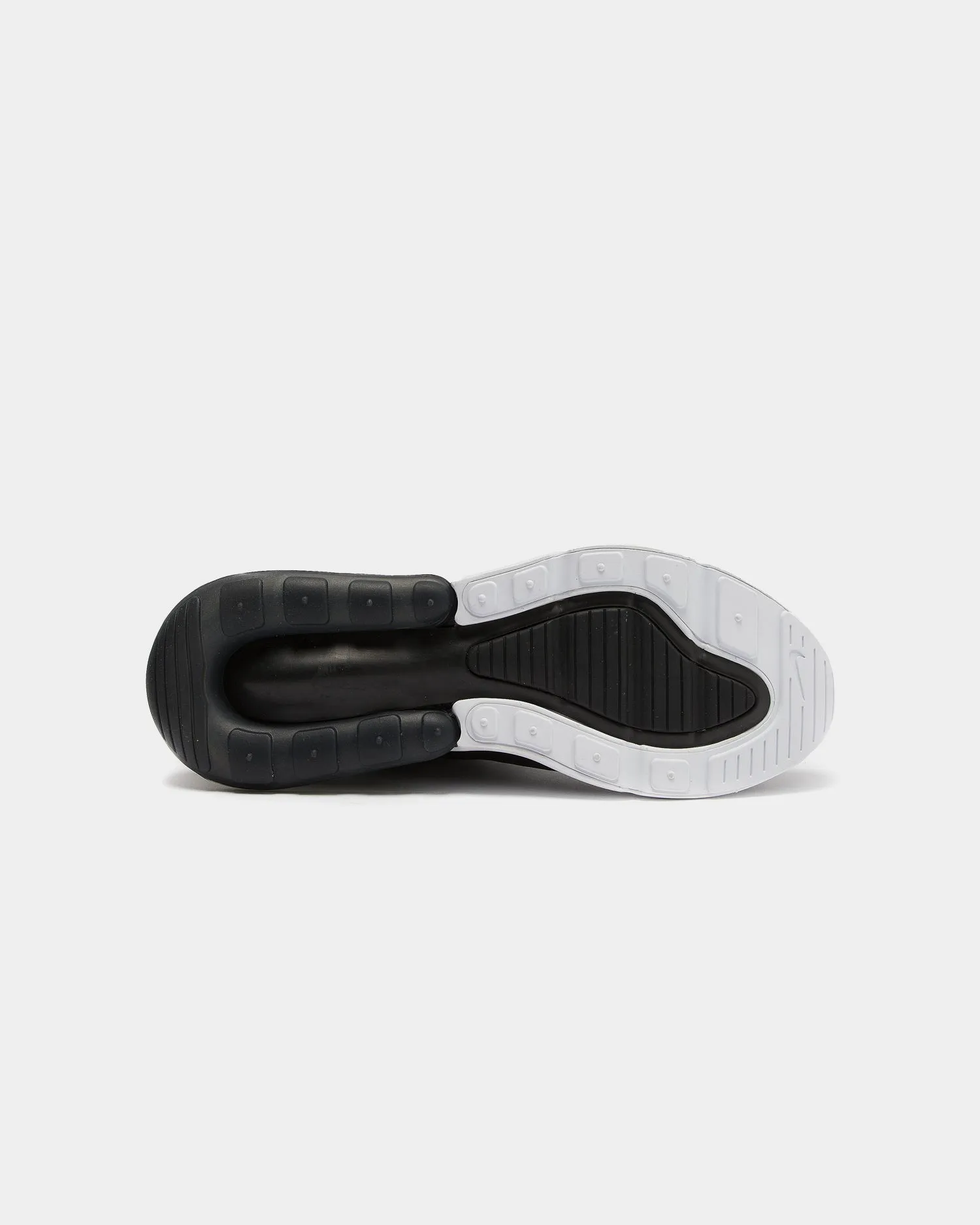 Nike Women's Air Max 270 Black/White insulated closed-toe