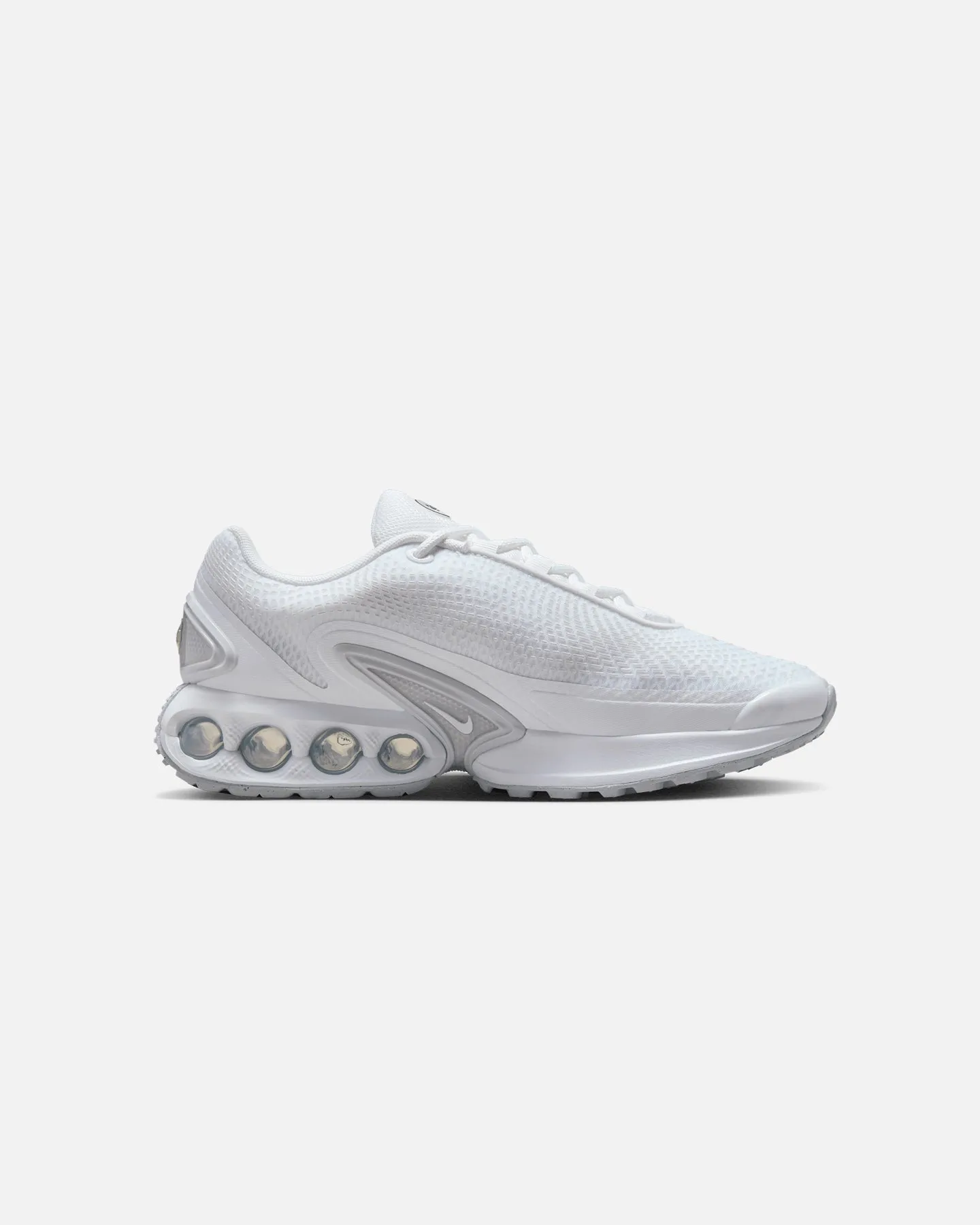 Nike Women's Air Max DN White/White Eye-Catching Lightweight Ease