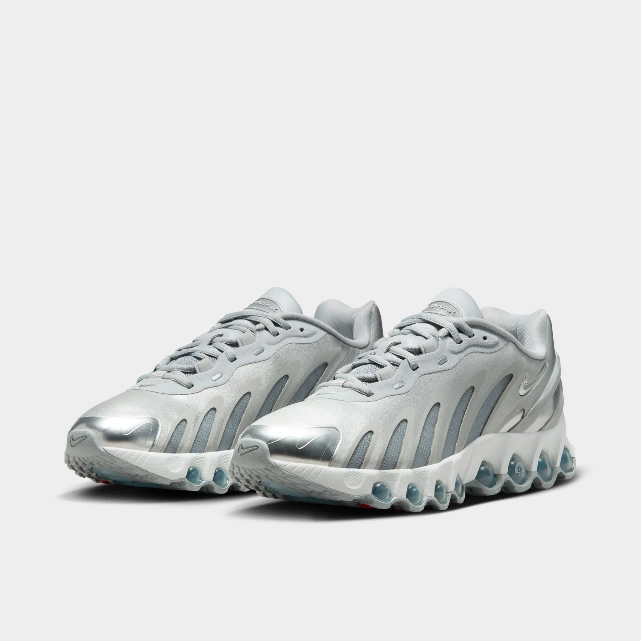 Weekend Style Nike Women's Air Max DN8 Wolf Grey / Metallic Silver - Off White