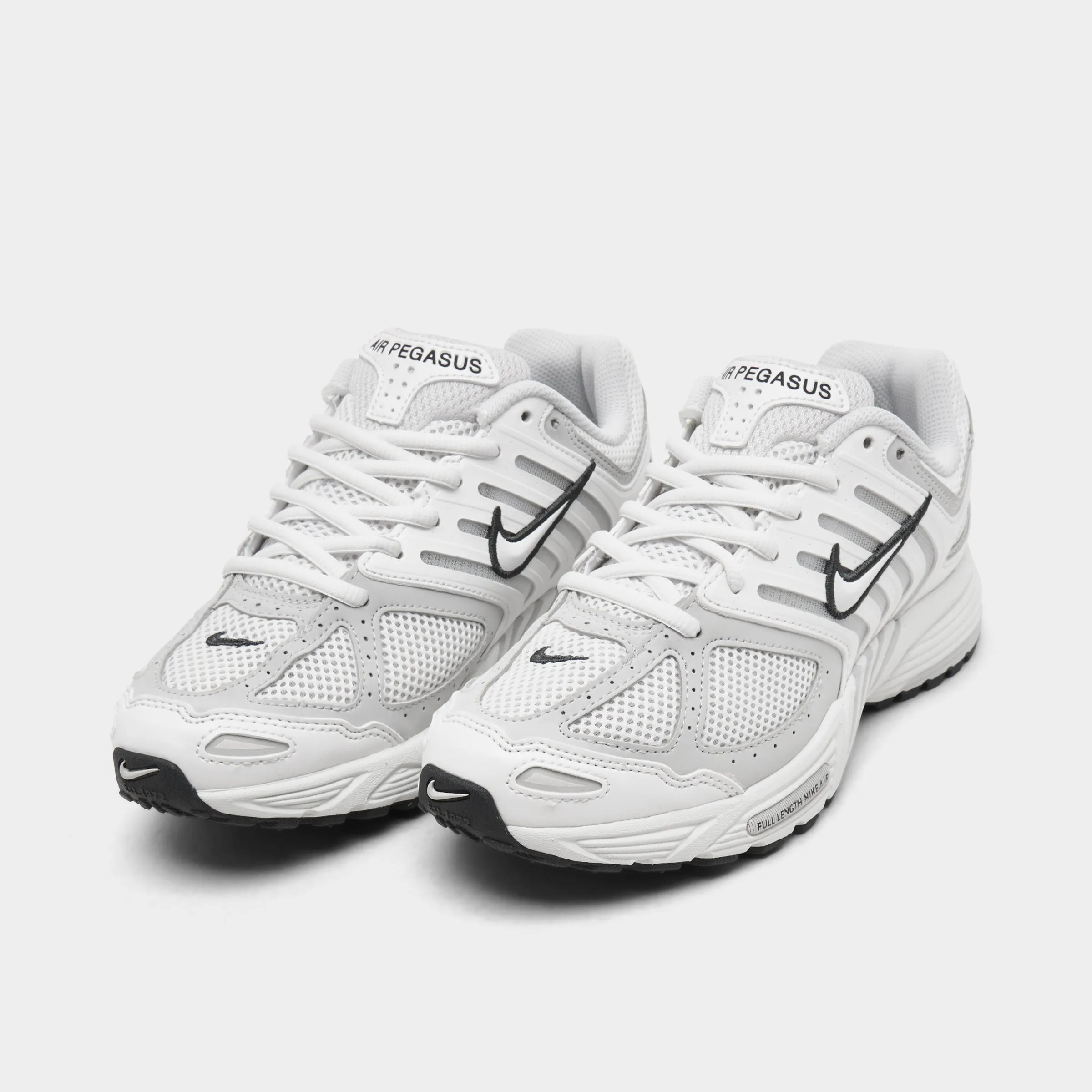 Nike Women's Air Pegasus 2005 Summit White / Photon Dust Relax Day Workwear Match