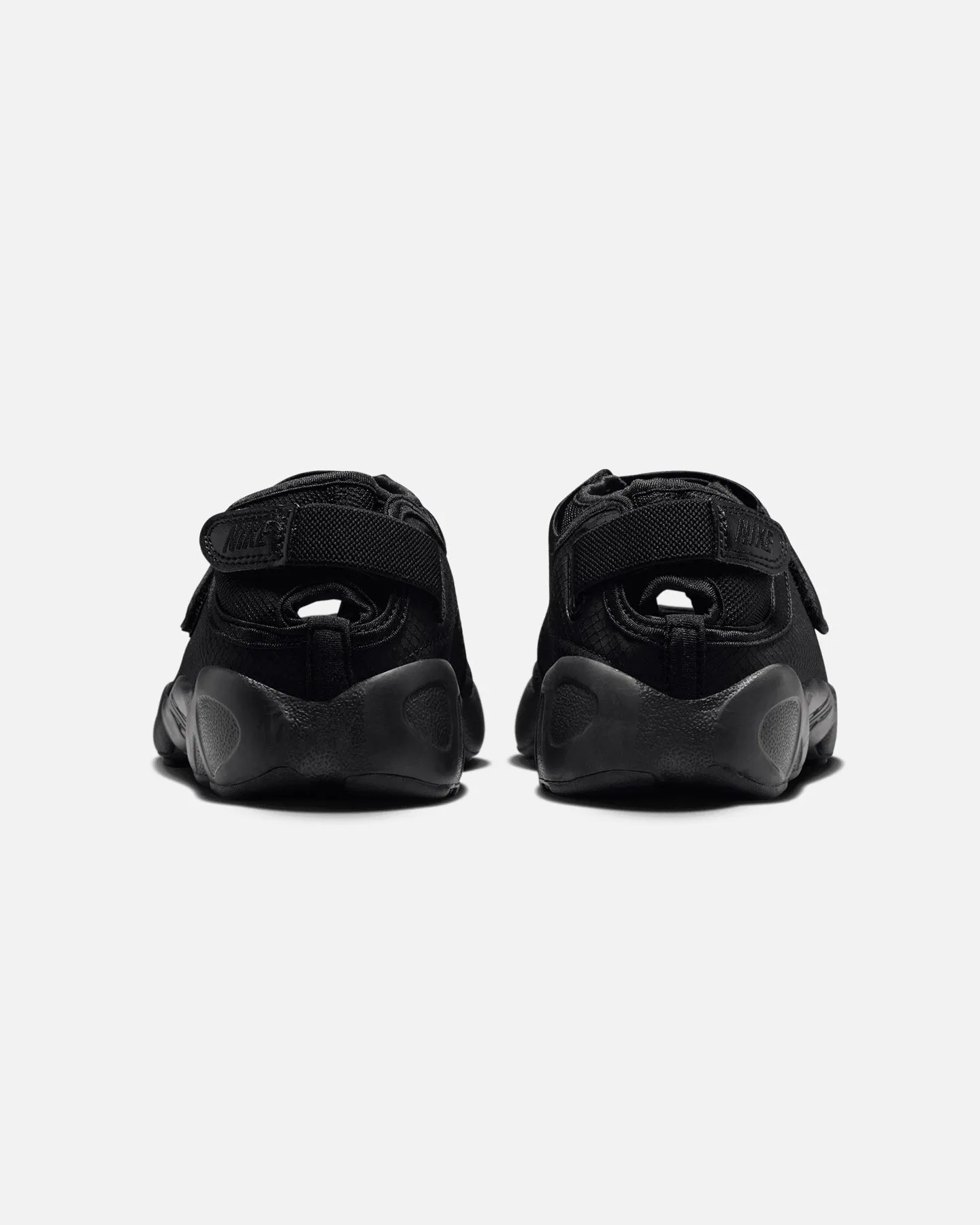 Nike Women's Air Rift Breathe Black/Black Secure look