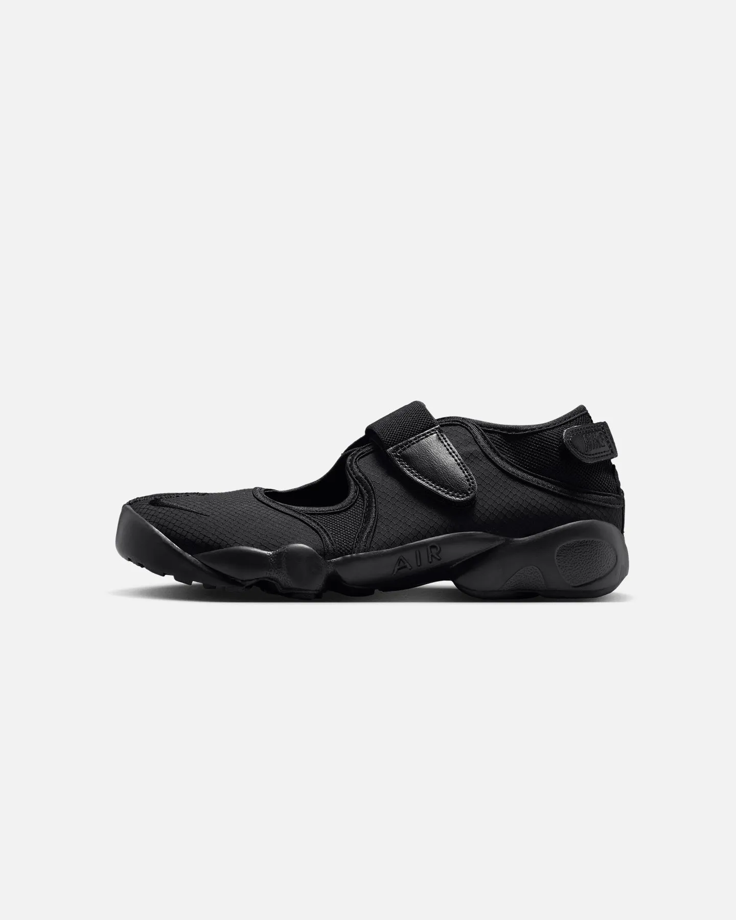 challenging Nike Women's Air Rift Breathe Black/Black