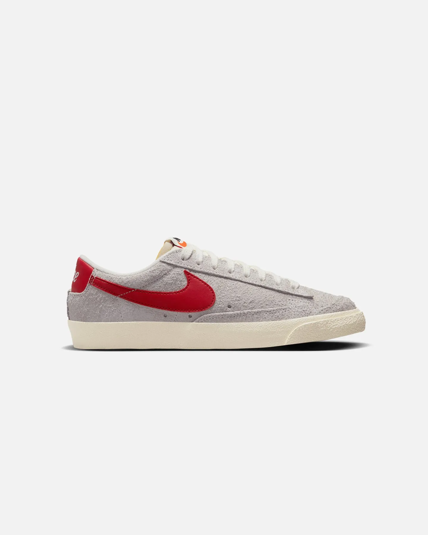 Sculpted comfort Shock-absorbent Nike Women's Blazer Low '77 Vintage Summit White/Grey