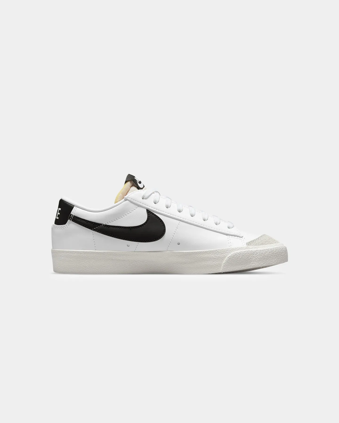 Nike Women's Blazer Low '77 White/Black/Sail White Plush Lining