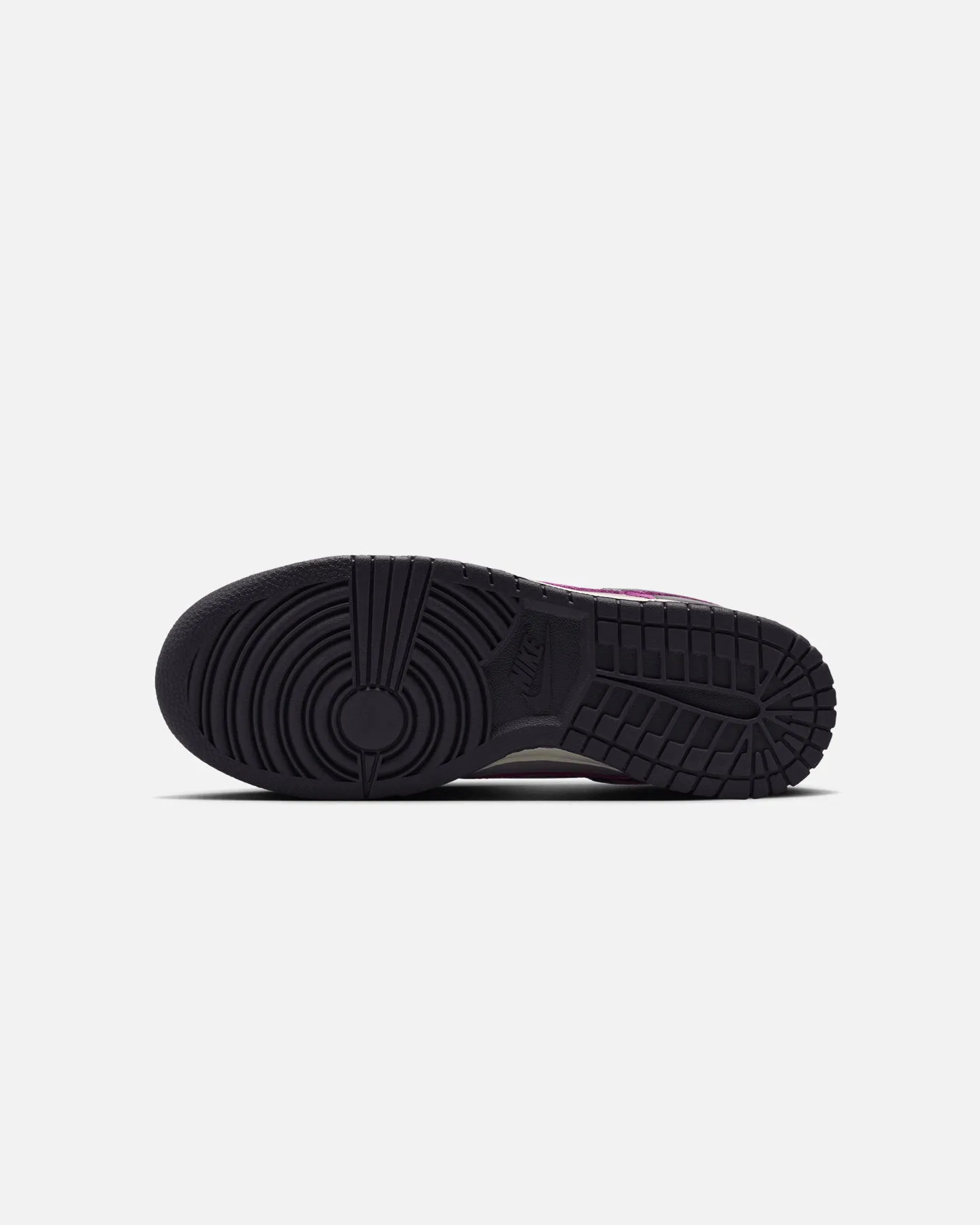 intricate Nike Women's Dunk Low "Panda Universe Pack" Lt Violet Ore/Lt Magenta/Sail