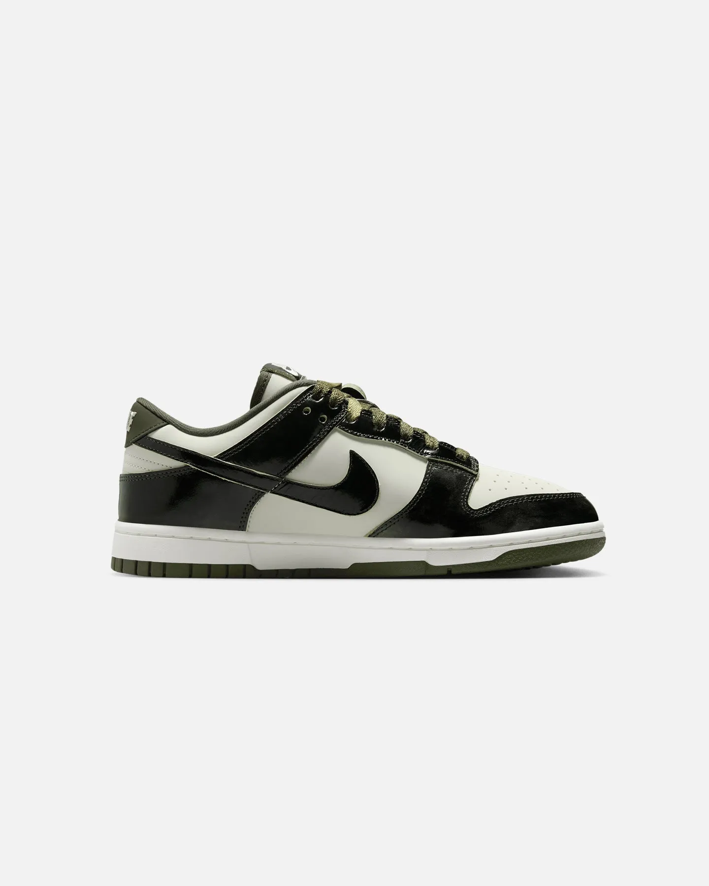 Nike Women's Dunk Low "Panda Universe Pack" Sea Glass most polluted