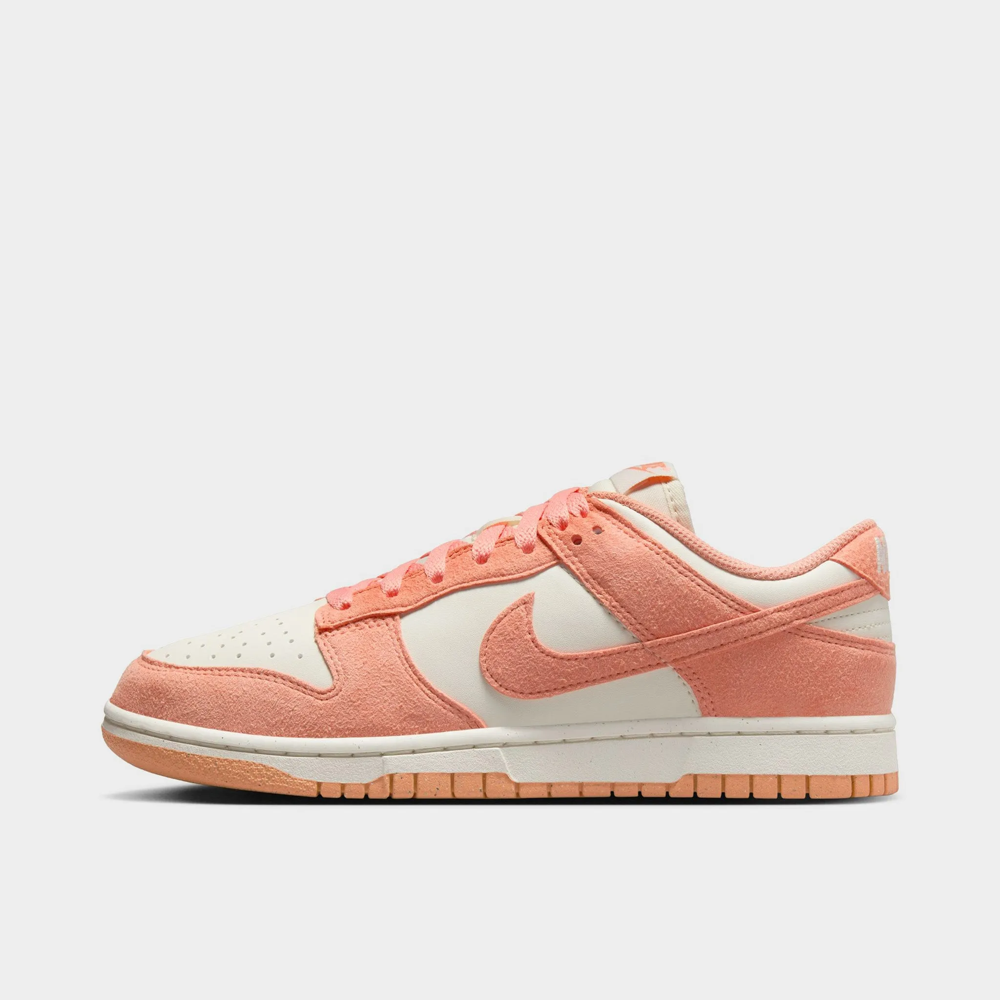 River Cross Nike Women's Dunk Low Soft Pearl / Apricot Agate - White