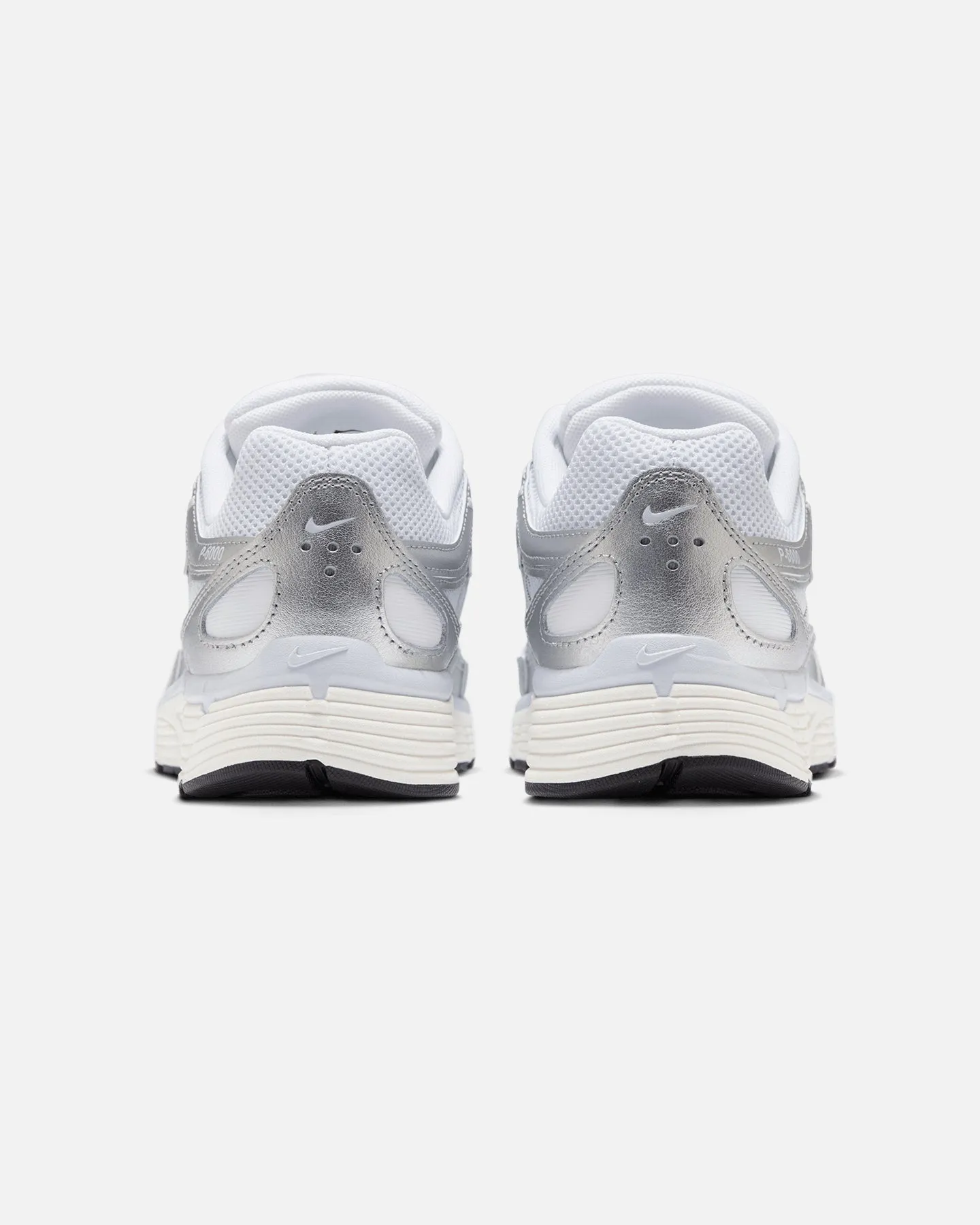 Nike Women's P-6000 White/Silver fundamental