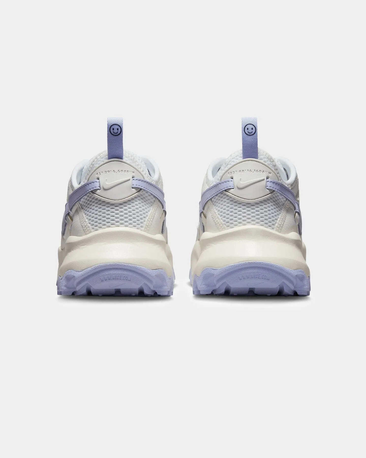 Nike Women's TC 7900 Premium Summit White/Oxygen Purple fashionistas' picks