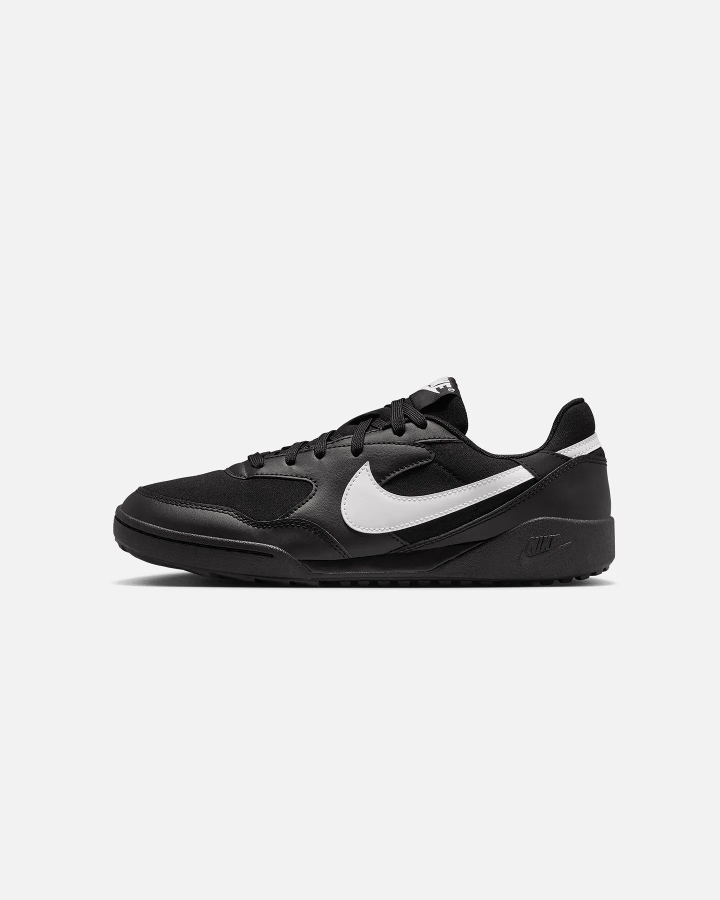 Shock - absorbing midsole soccer players - specific benefits Nike Women's Terra Manta Black/White