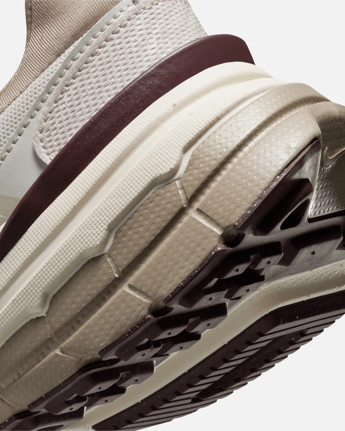 Unique Fit Nike Women's V2K Run Light Orewood Brown