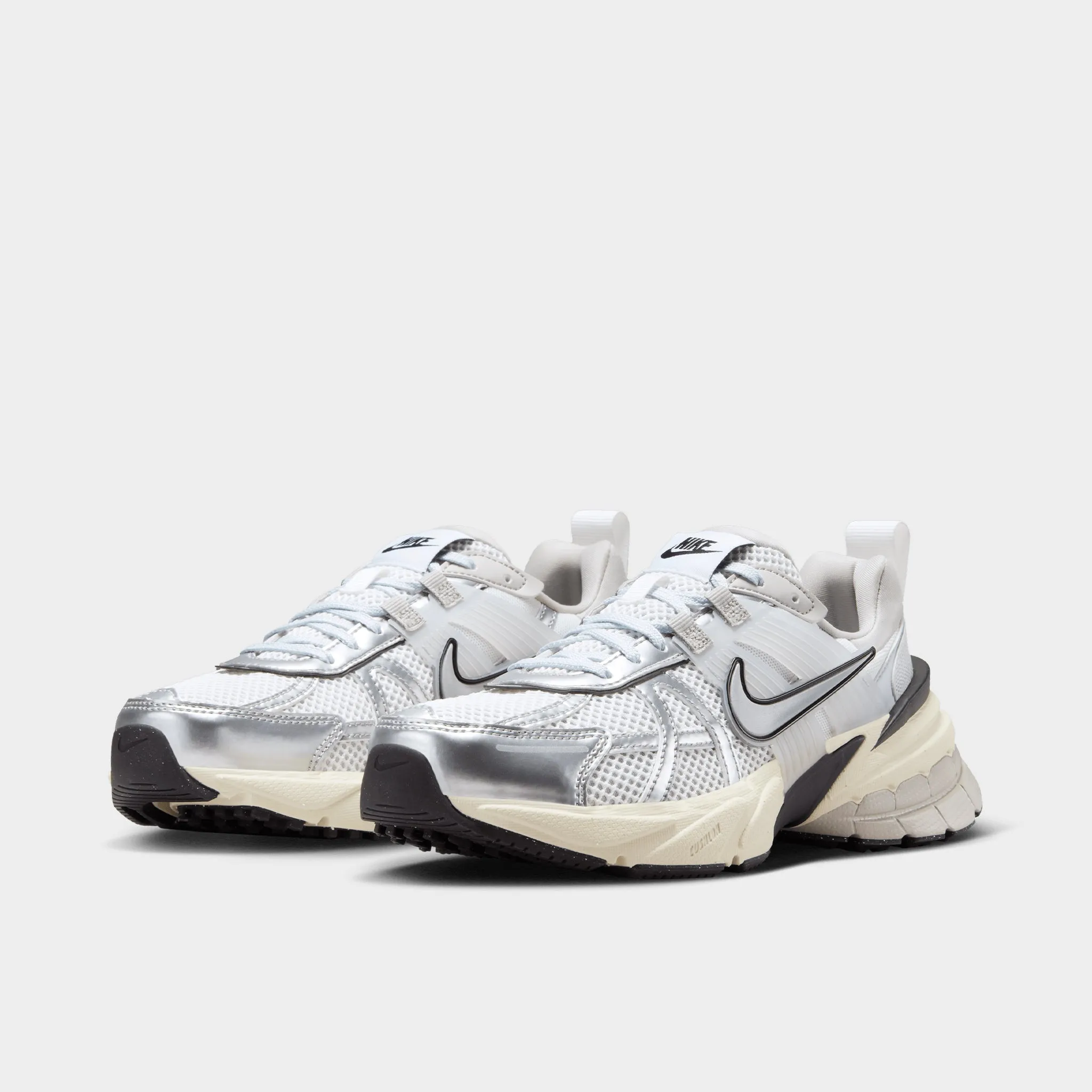 Nike Women's V2K Run Summit White / Metallic Silver Form Ease