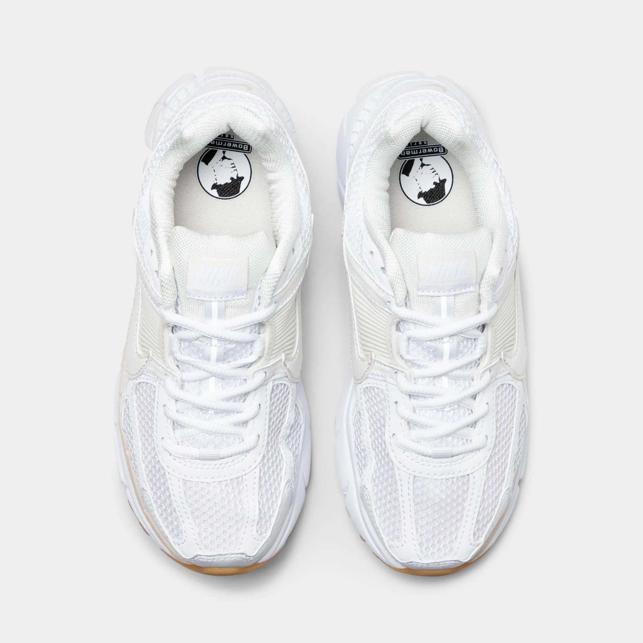 Nike Women's Zoom Vomero 5 White / Phantom - Summit White On Trend Long Move