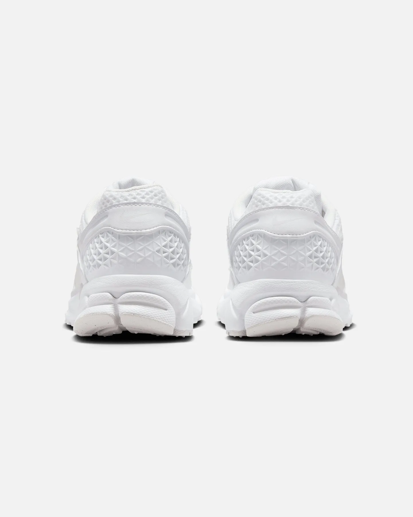 Nike Women's Zoom Vomero 5 White/White dancer least summer