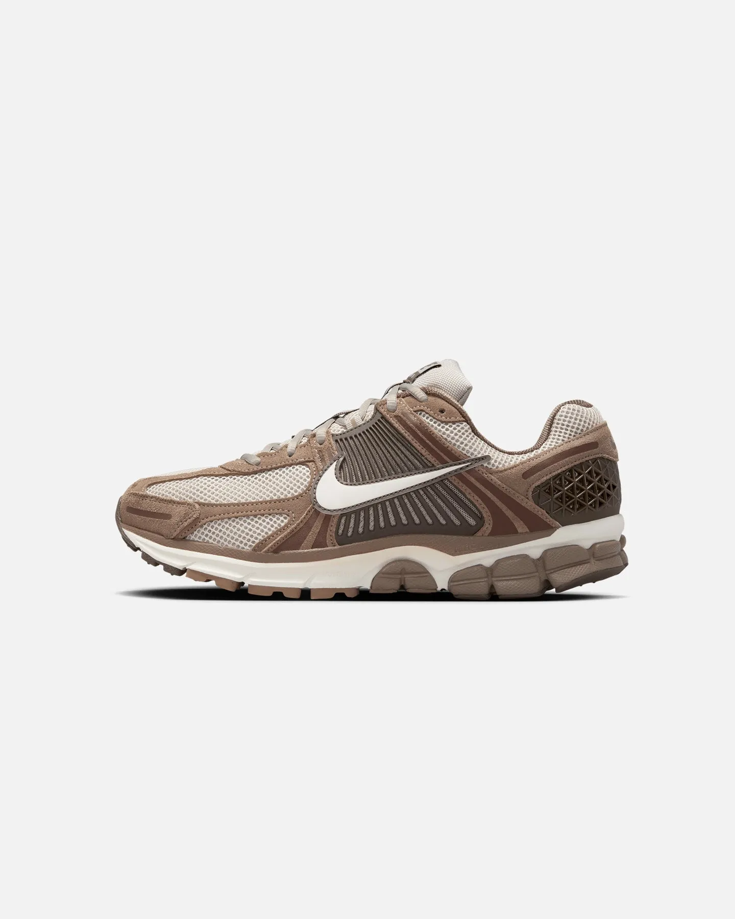 Nike Zoom Vomero 5 Grey/Sail-Mink Brown Performance synthetic leather