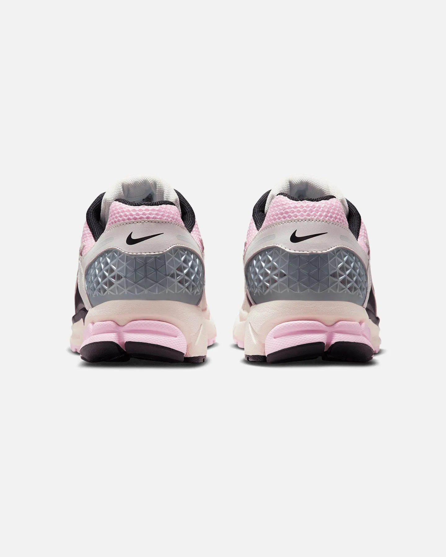 Soft Nike Zoom Vomero 5 Pink