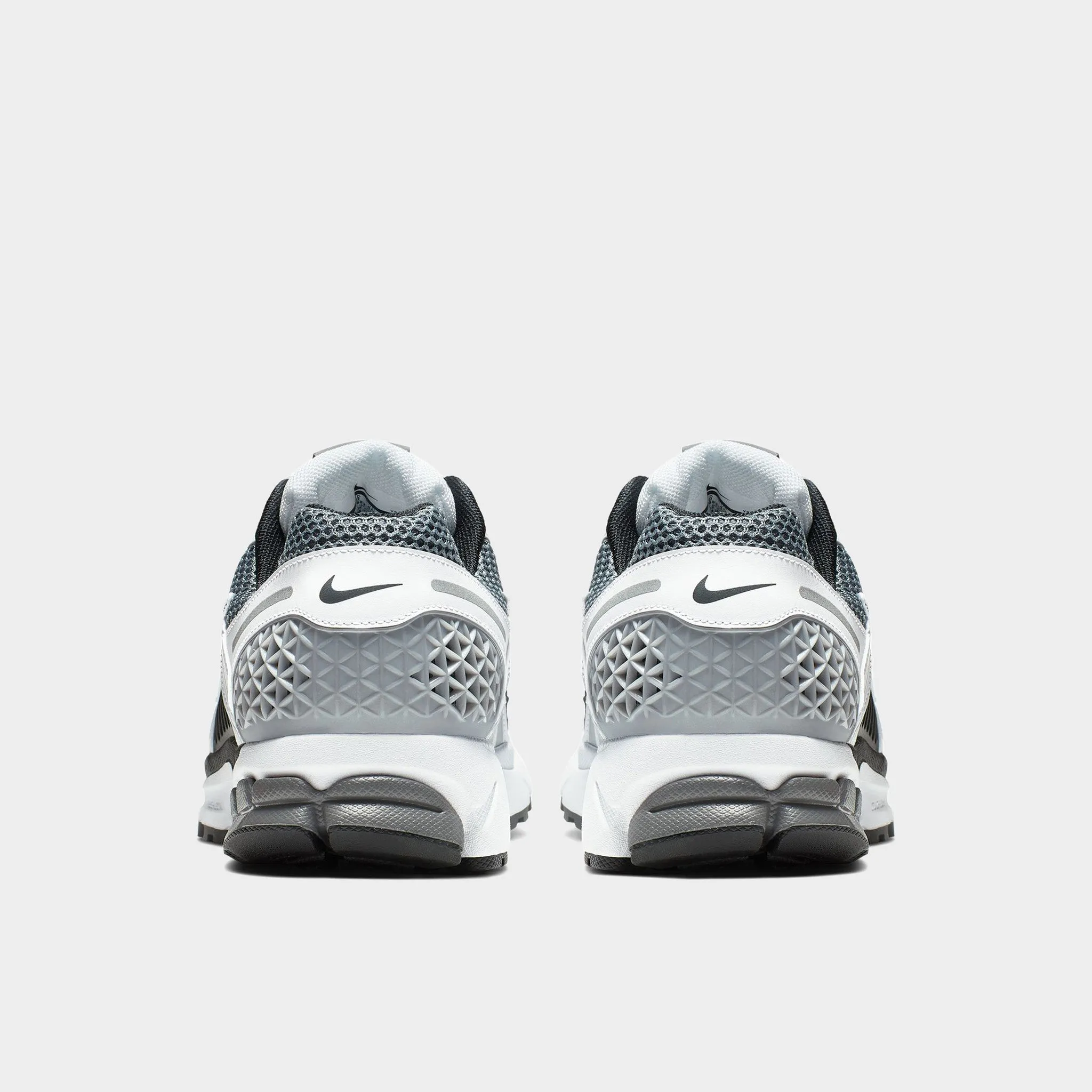 River Cross Digital Run Nike Zoom Vomero 5 SE SP Dark Grey / Black - White