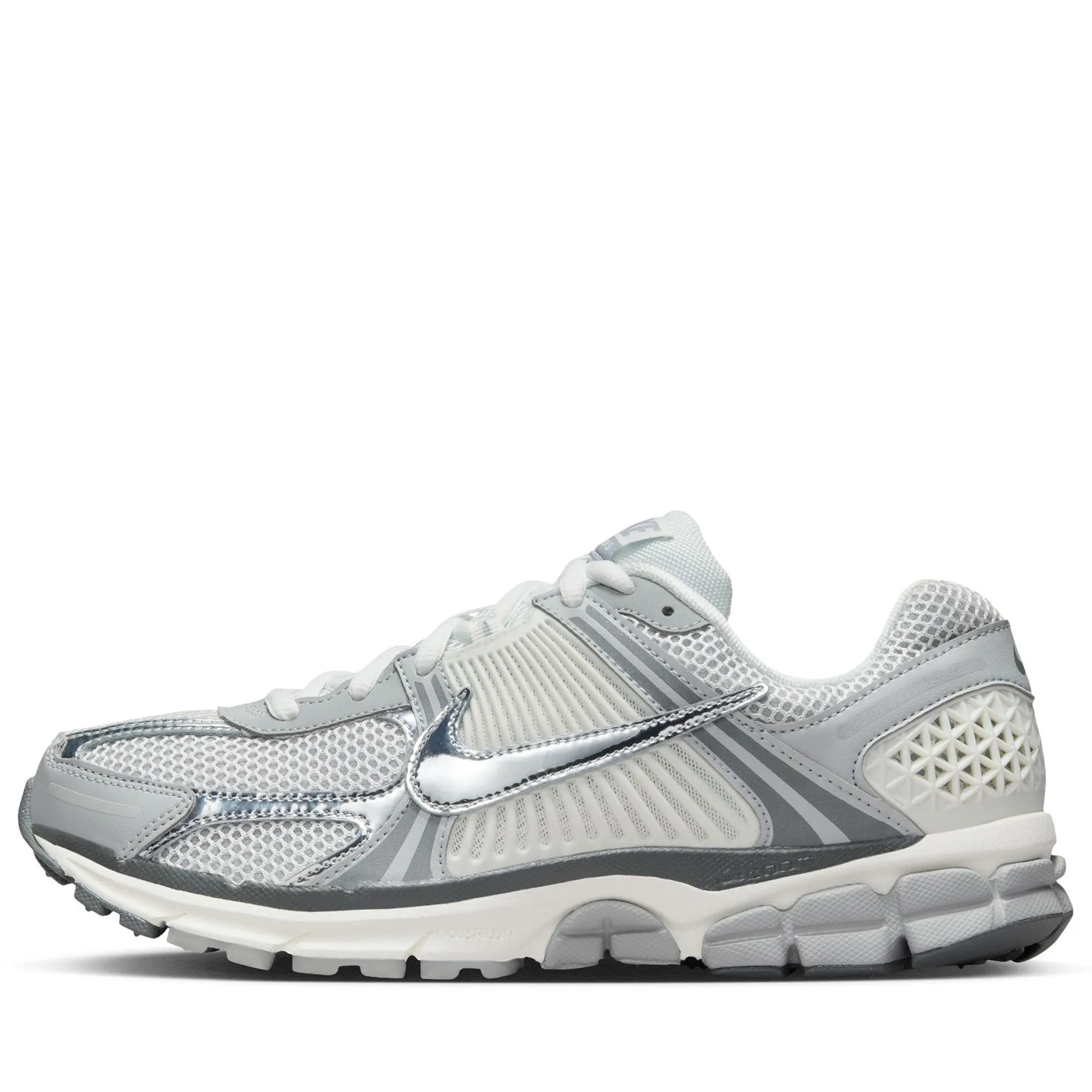 Nike Zoom Vomero 5 - Summit White/Metallic Silver Hygroscopic Insole Layer Torque Control