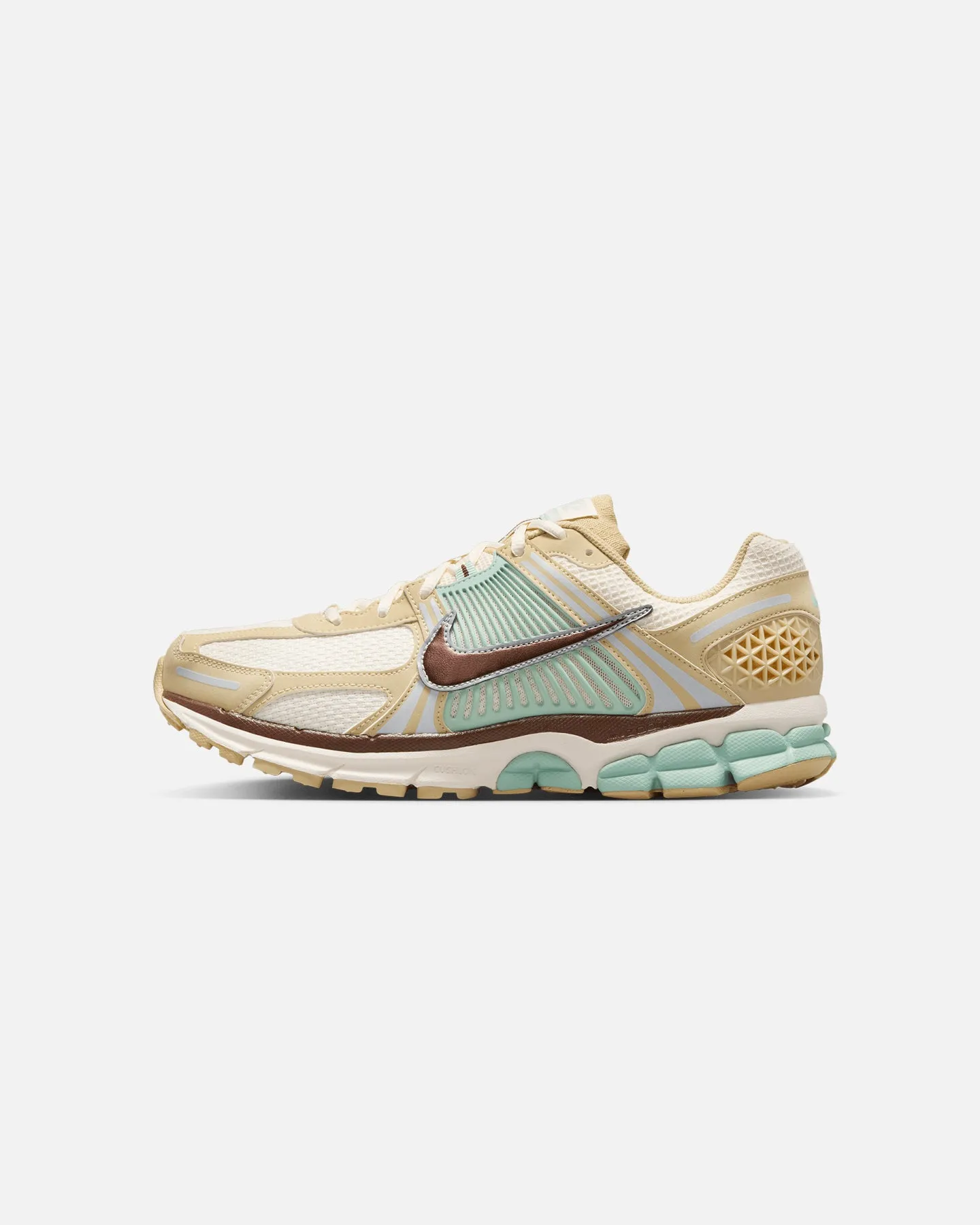 Nike Zoom Vomero 5 Team Gold/Fauna Brown/Pale Ivory Club Edge Star Edge