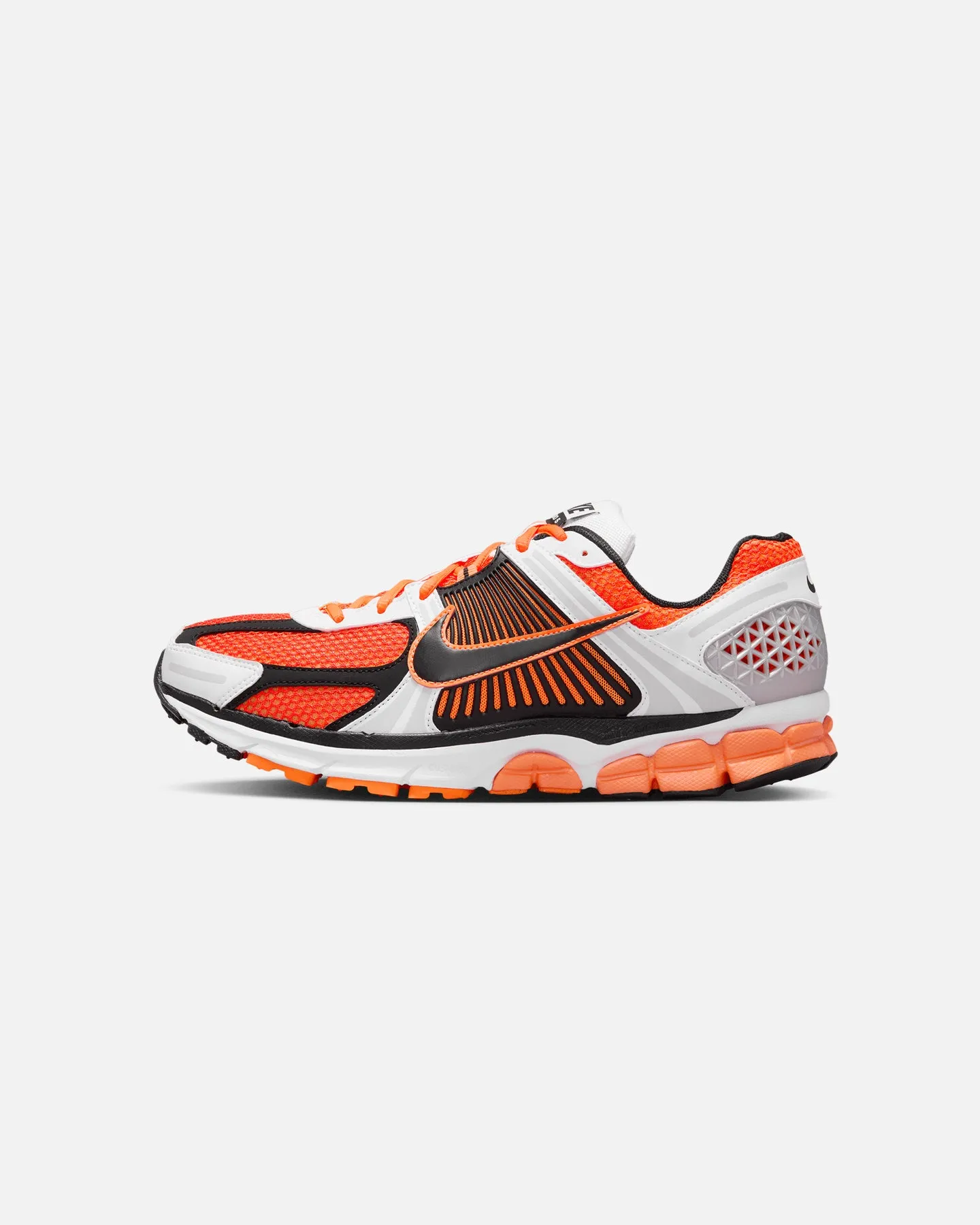 Energy Core construction Nike Zoom Vomero 5 Total Orange/Black