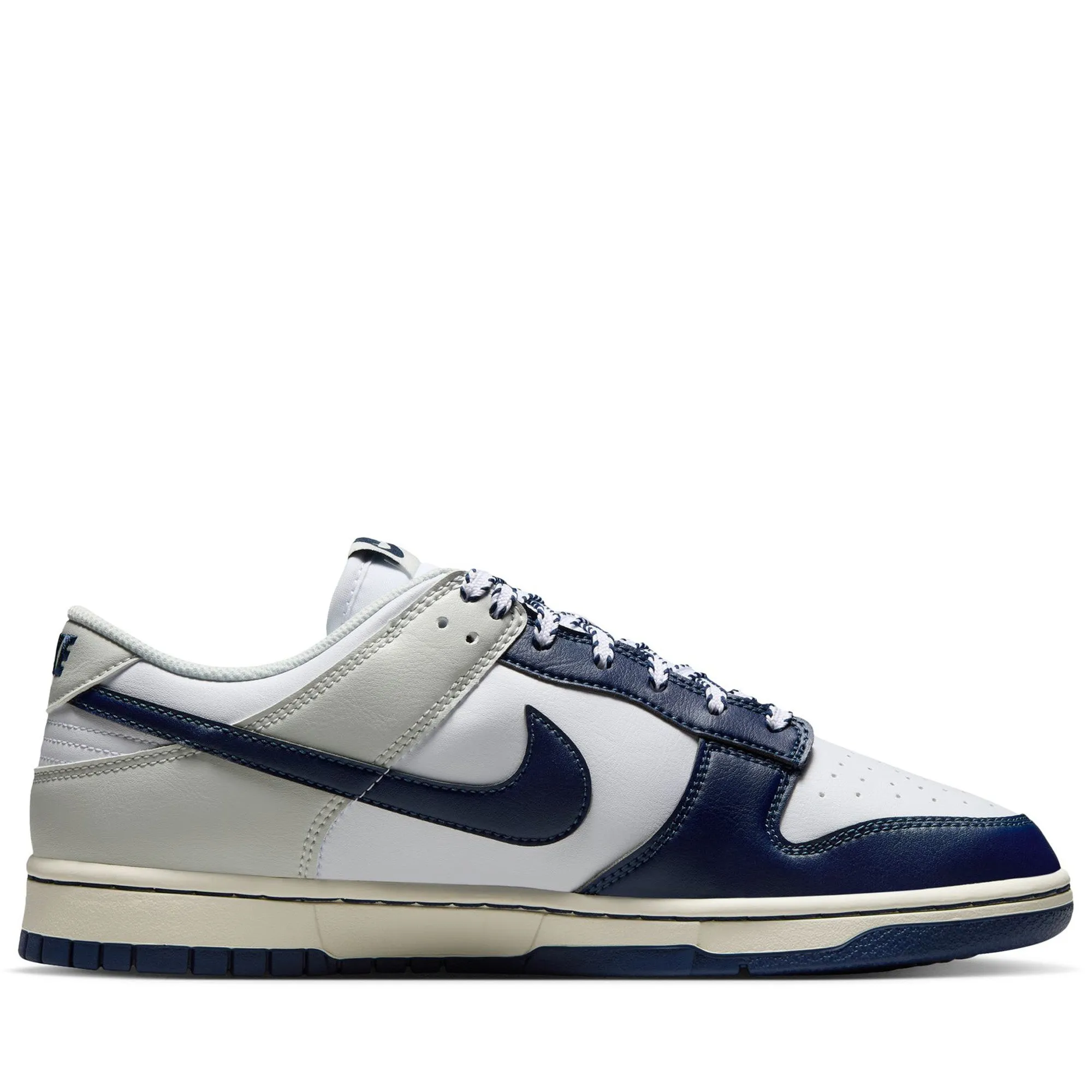 Vegan materials Nike Dunk Low Retro - White/Midnight Navy