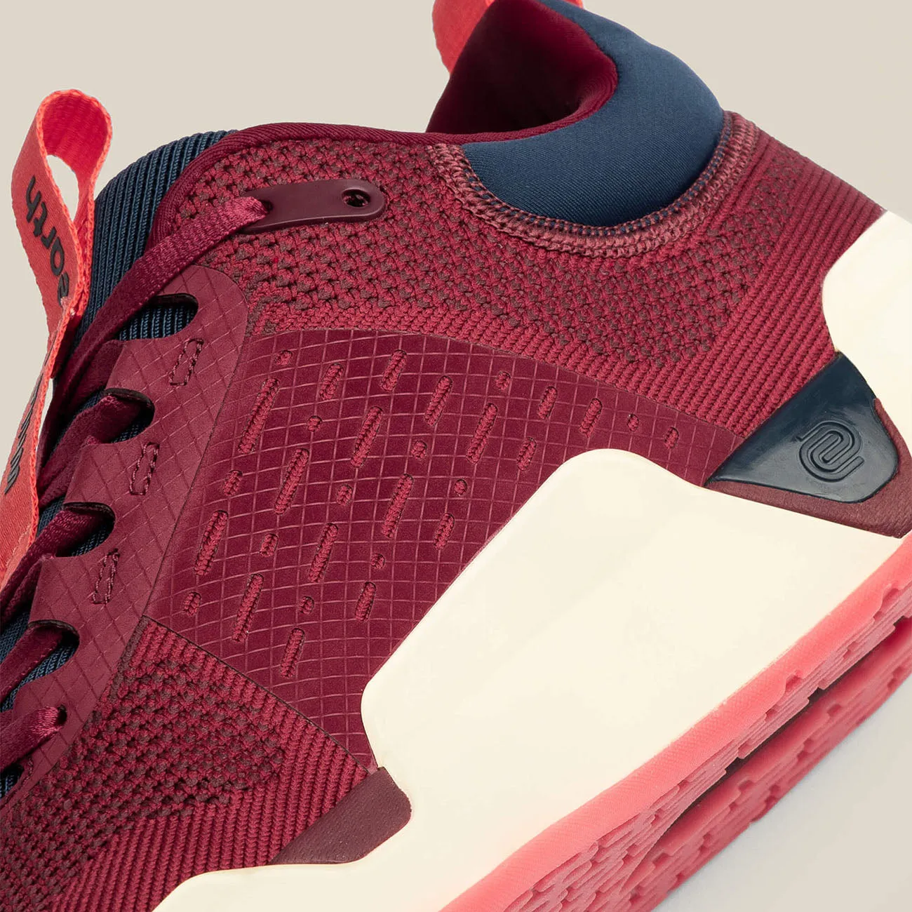 Men's While On Earth Move Trainer All Rounder Moisture Wicking Inner Layer