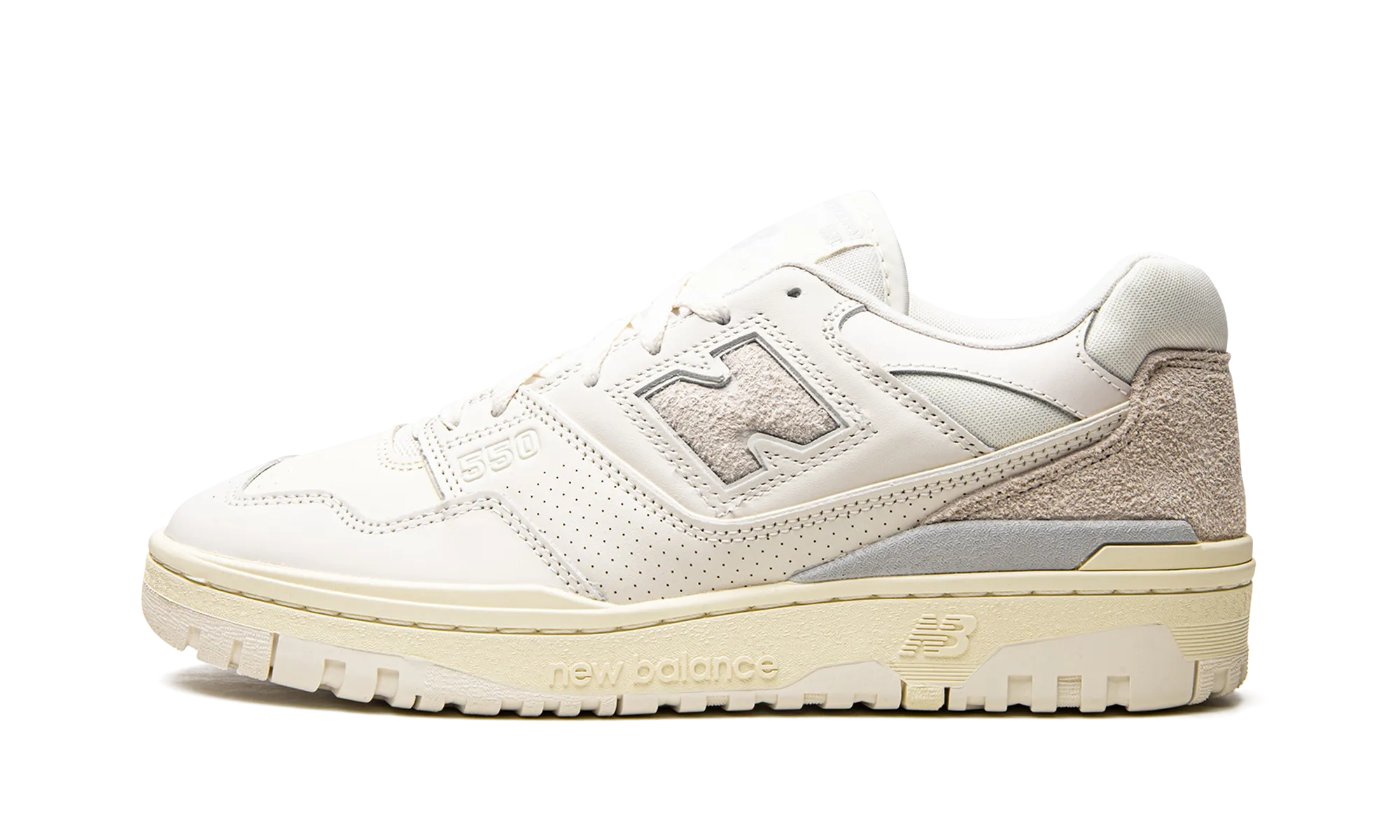 550 "Aim?? Leon Dore - White Leather" heel - strike shoes