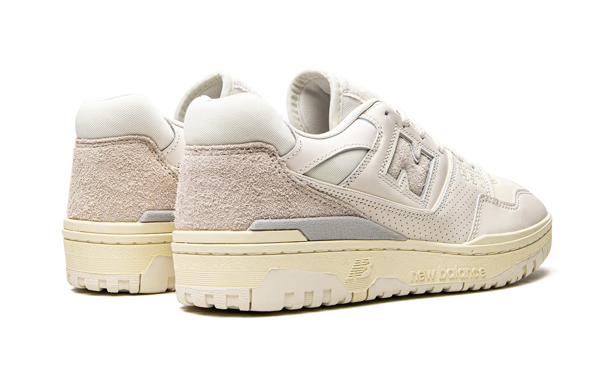 running in a crater area shoes running in a truss bridge area shoes 550 "Aim?? Leon Dore - White Leather"