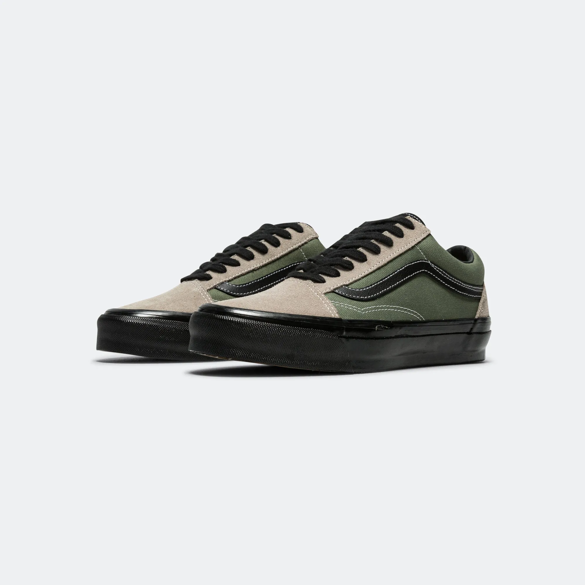 Perforated Airflow Zones Non Slip Traction Old Skool 36 LX Park Ranger - Aluminium/Olive