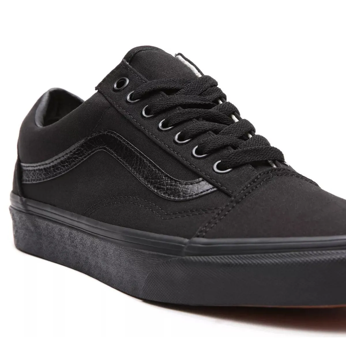 Old Skool 'Triple Black' weakest muted colors
