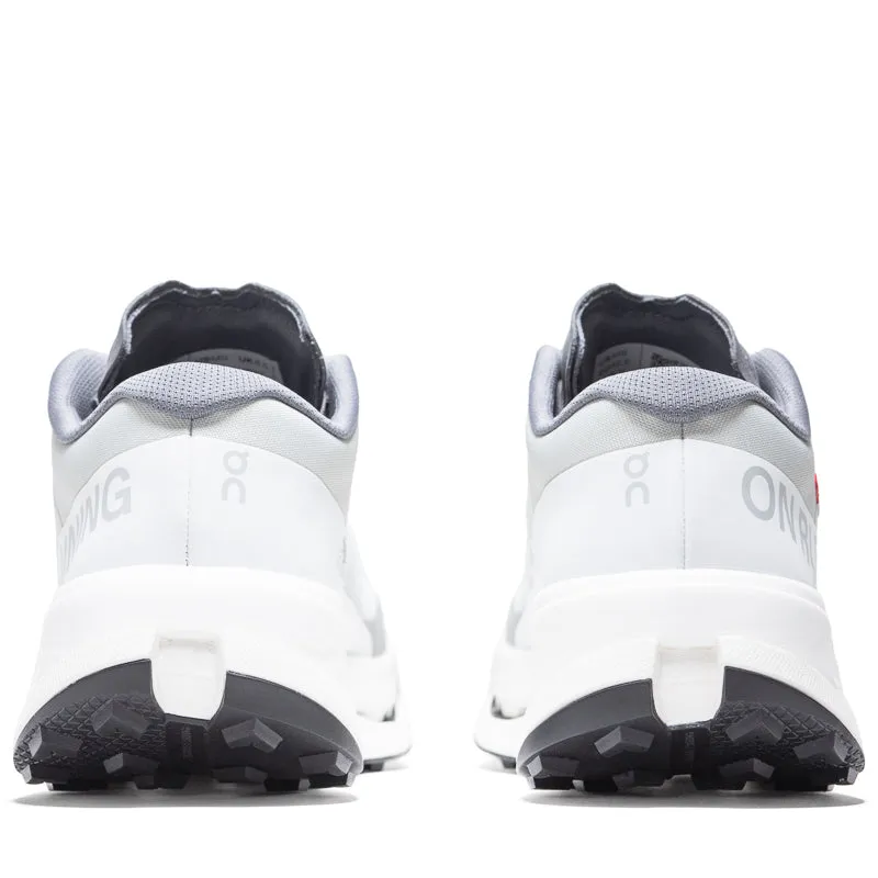 Everyday Sneakers Quiet Step On Cloudultra 3 - Rock/White