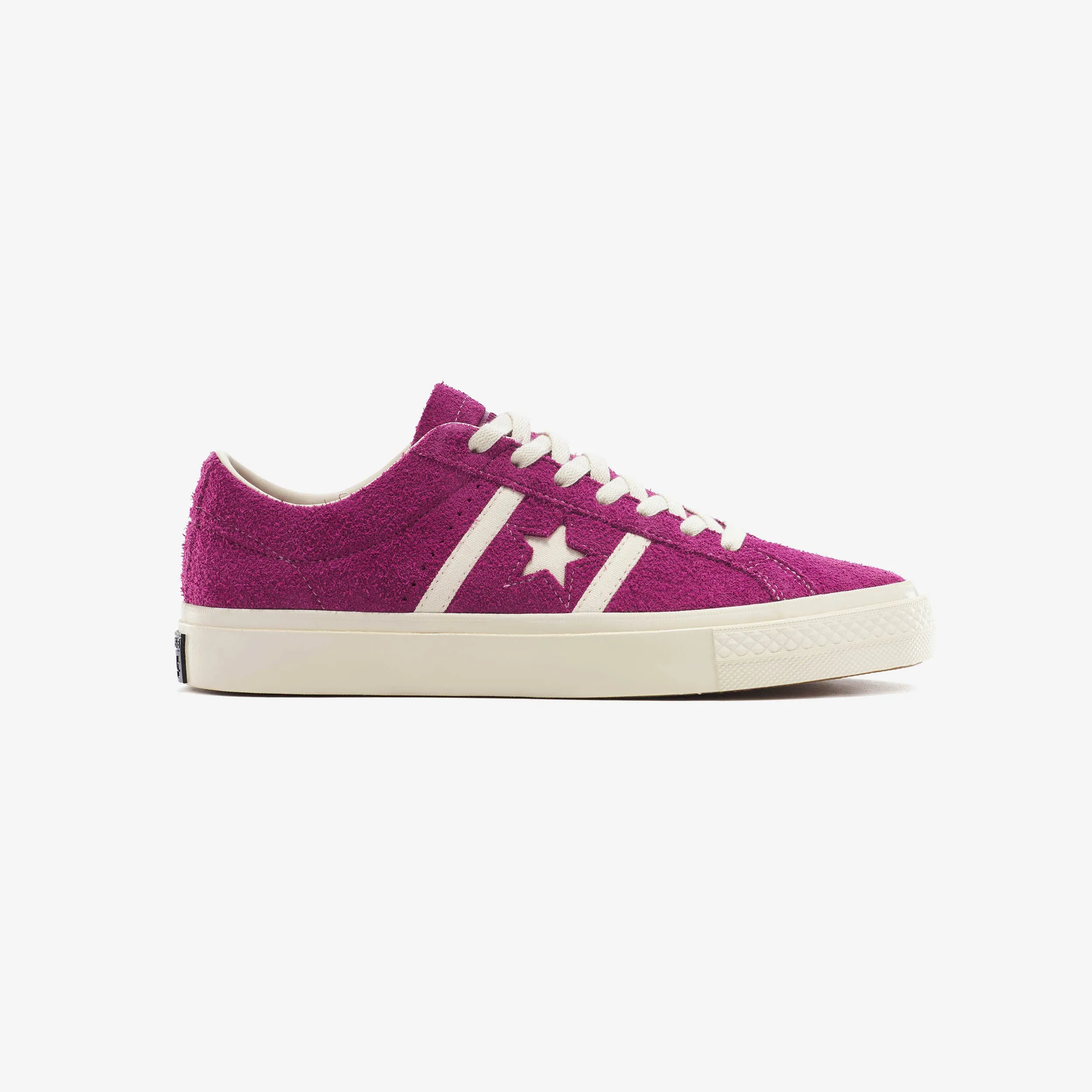 One Star Academy Pro Fashion Movement Sculpted cushioning