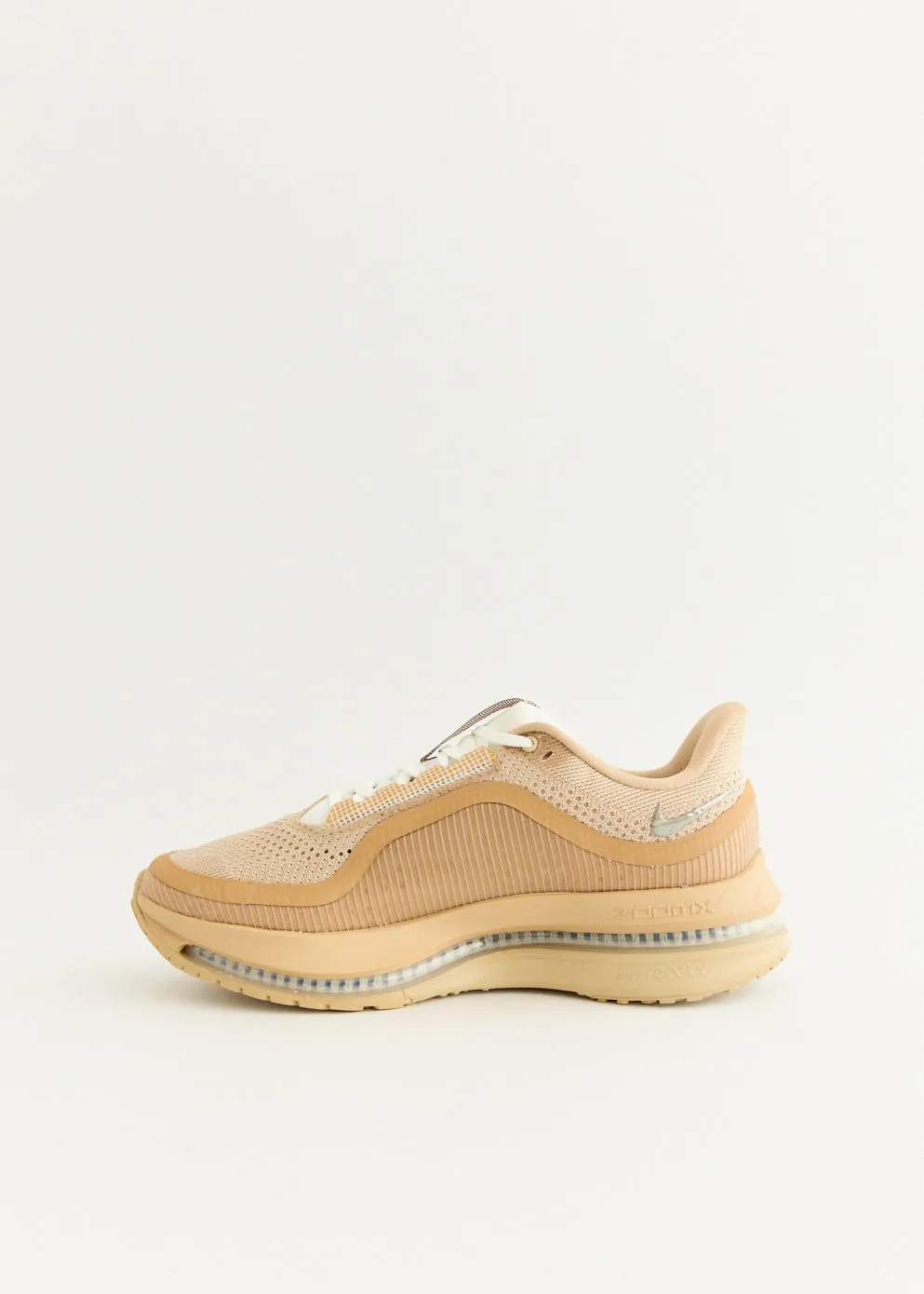 tie - up style Refined chic Pegasus Premium 'Mushroom' Sneakers
