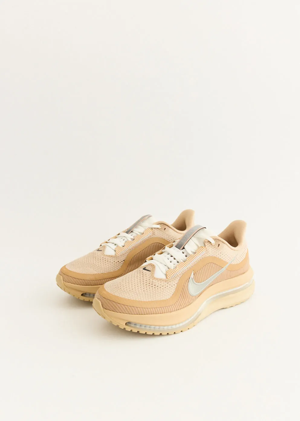 baseball players' mobility Unbeatable fit Pegasus Premium 'Mushroom' Sneakers