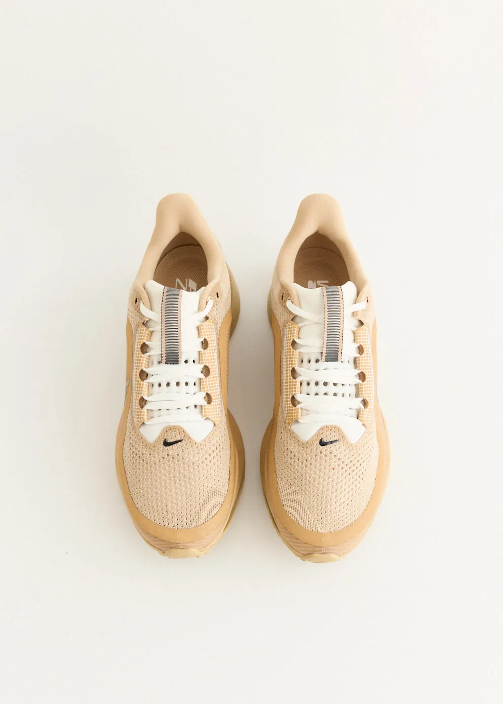 Pegasus Premium 'Mushroom' Sneakers neon Orange
