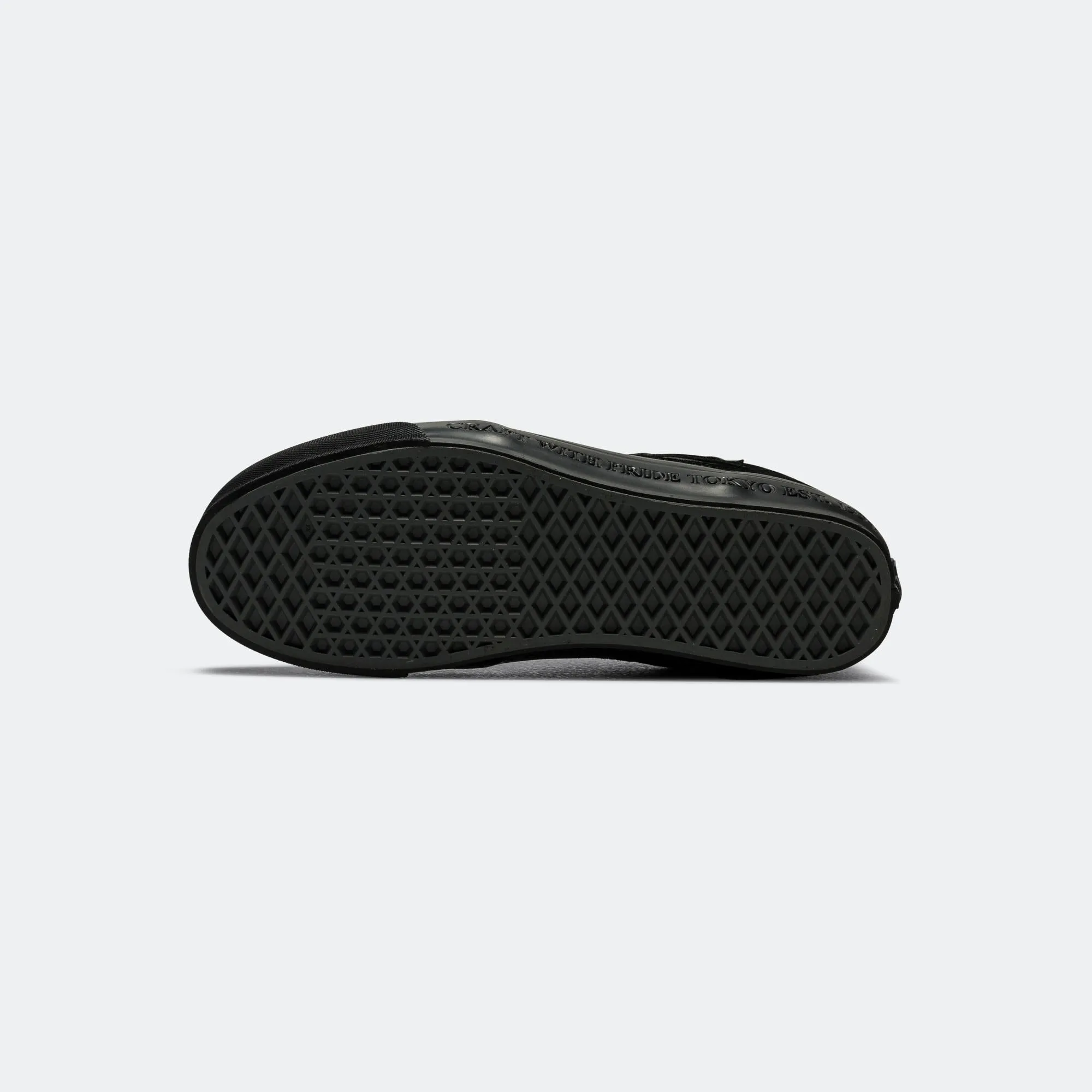 High Performance Maximum Grip OTW Half Cab 33 x NBHD - Neighbourhood Black