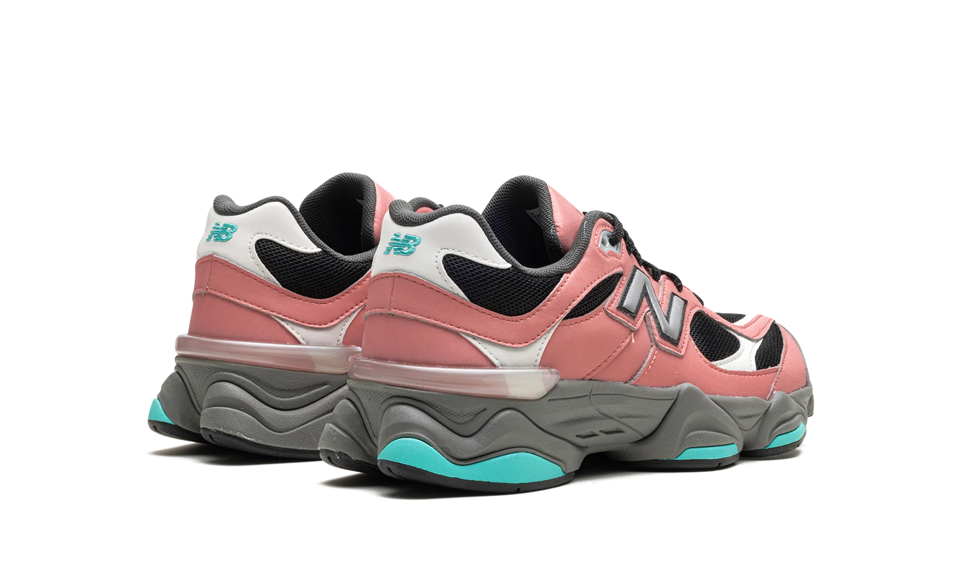 9060 GS "Pink Teal" Cutting-edge secure fastening shoes