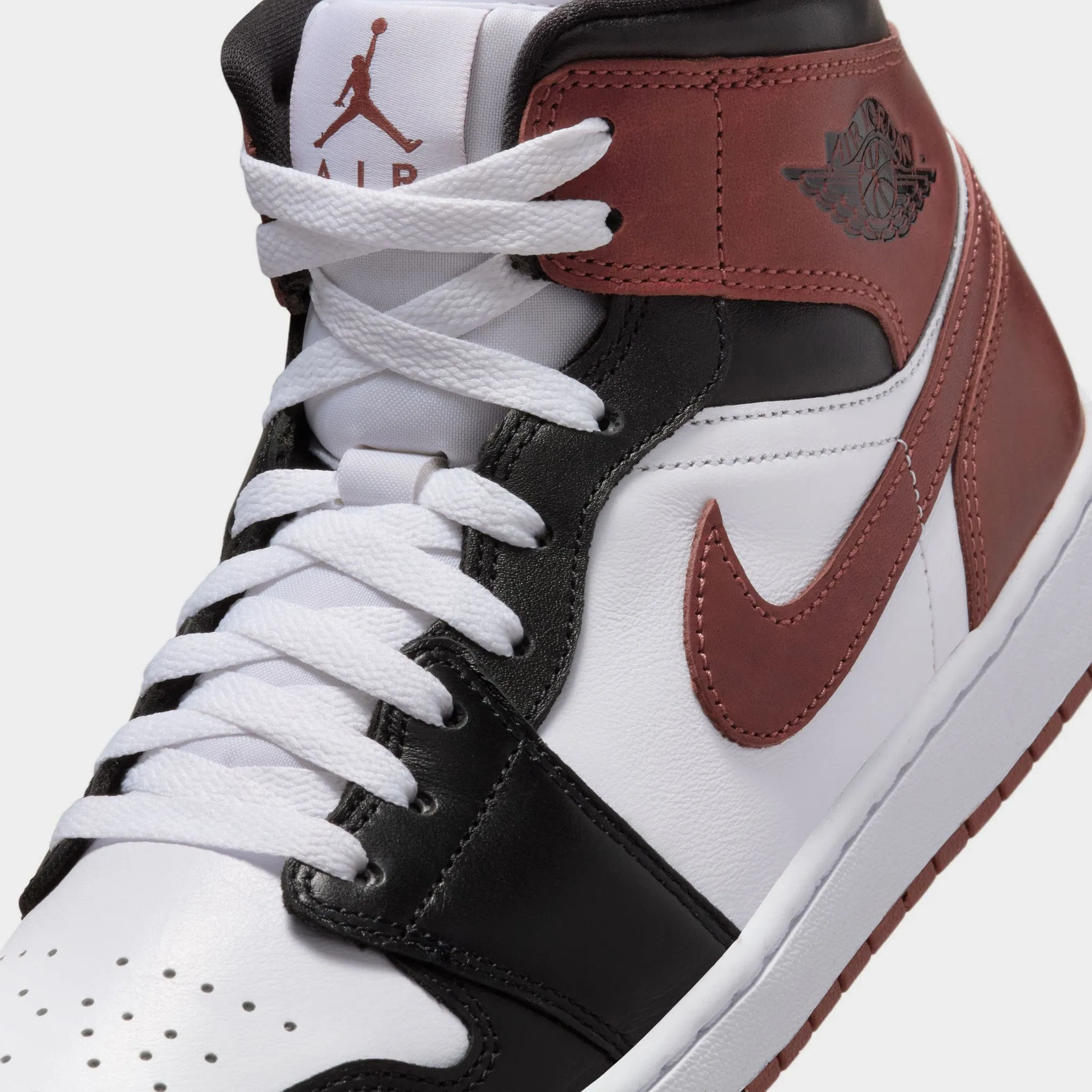 Jordan 1 Mid SE White / Dark Pony - Black Non-slip Fit Long Comfort