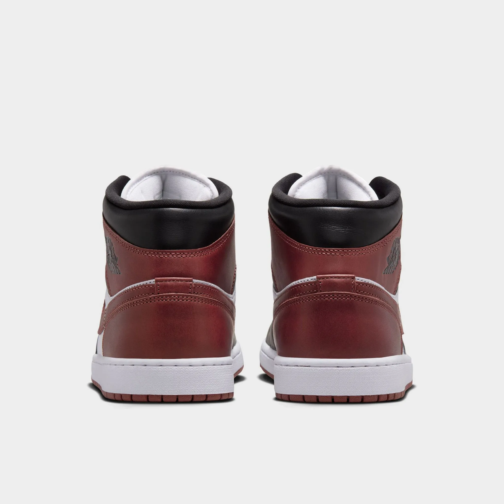 Airport Easy Jordan 1 Mid SE White / Dark Pony - Black