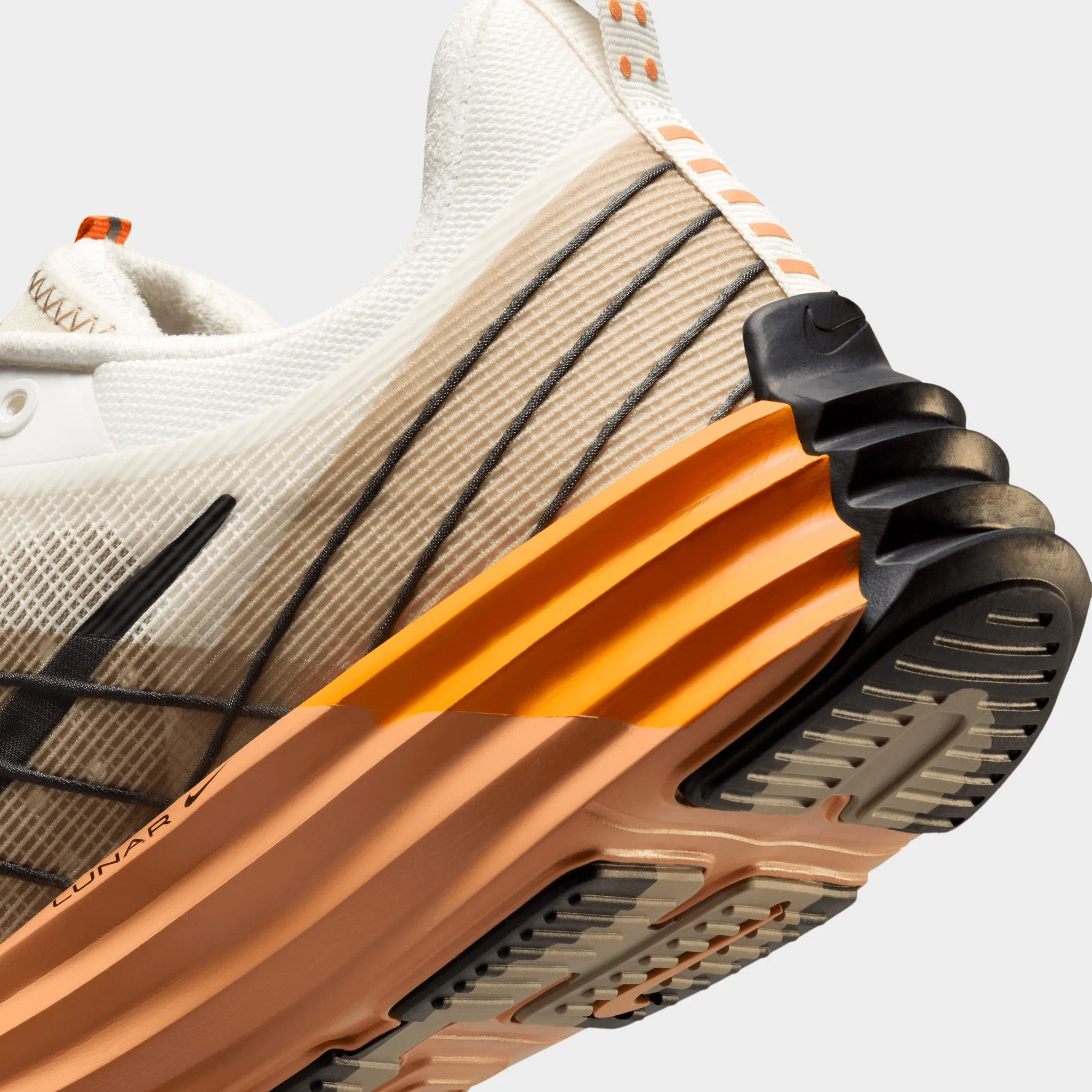 Nike Lunar Roam Summit White / Black - Coconut Milk Angel Mood