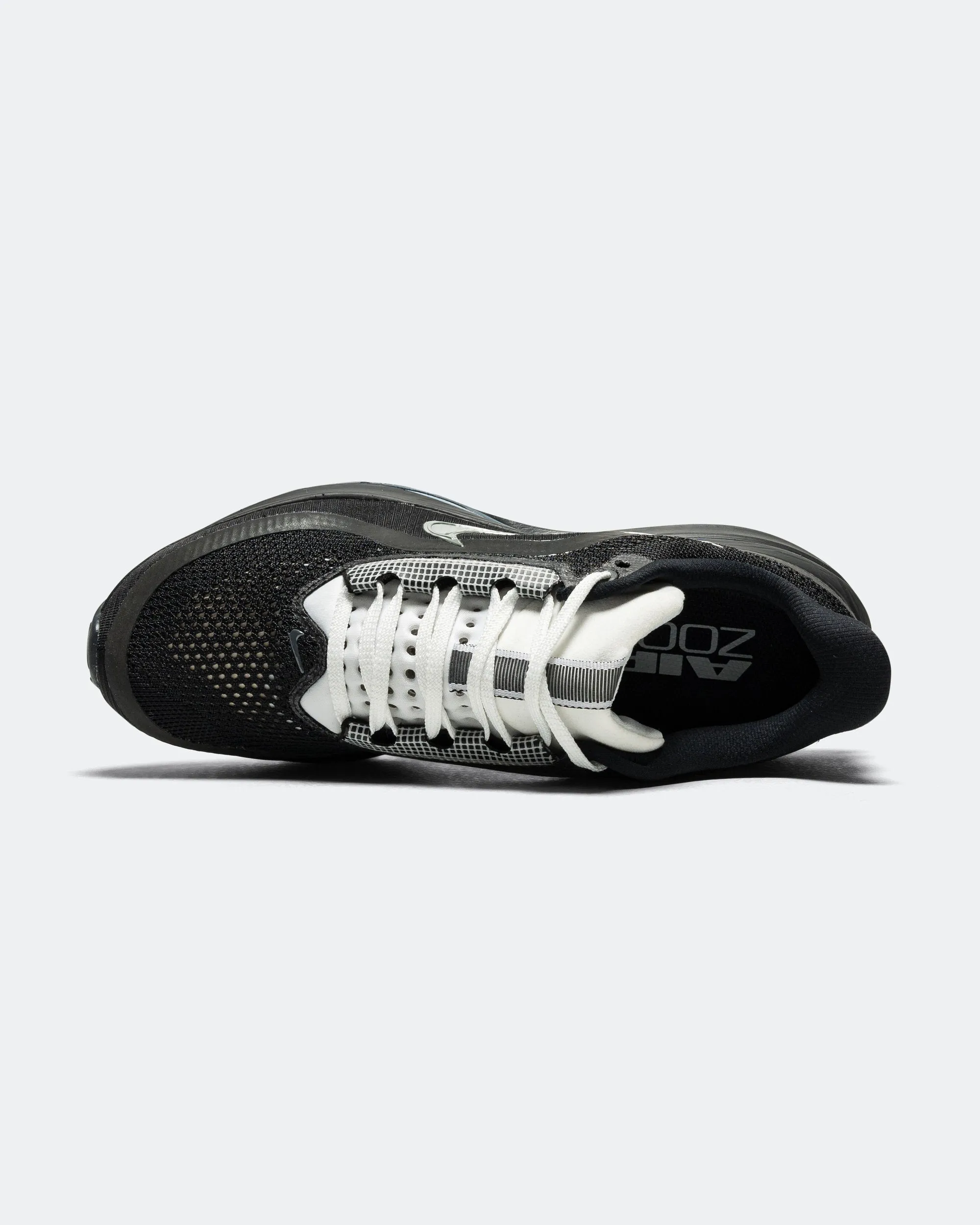 Daily Wear Effortless Silhouette Pegasus Premium SP - Black/Metallic Silver-White
