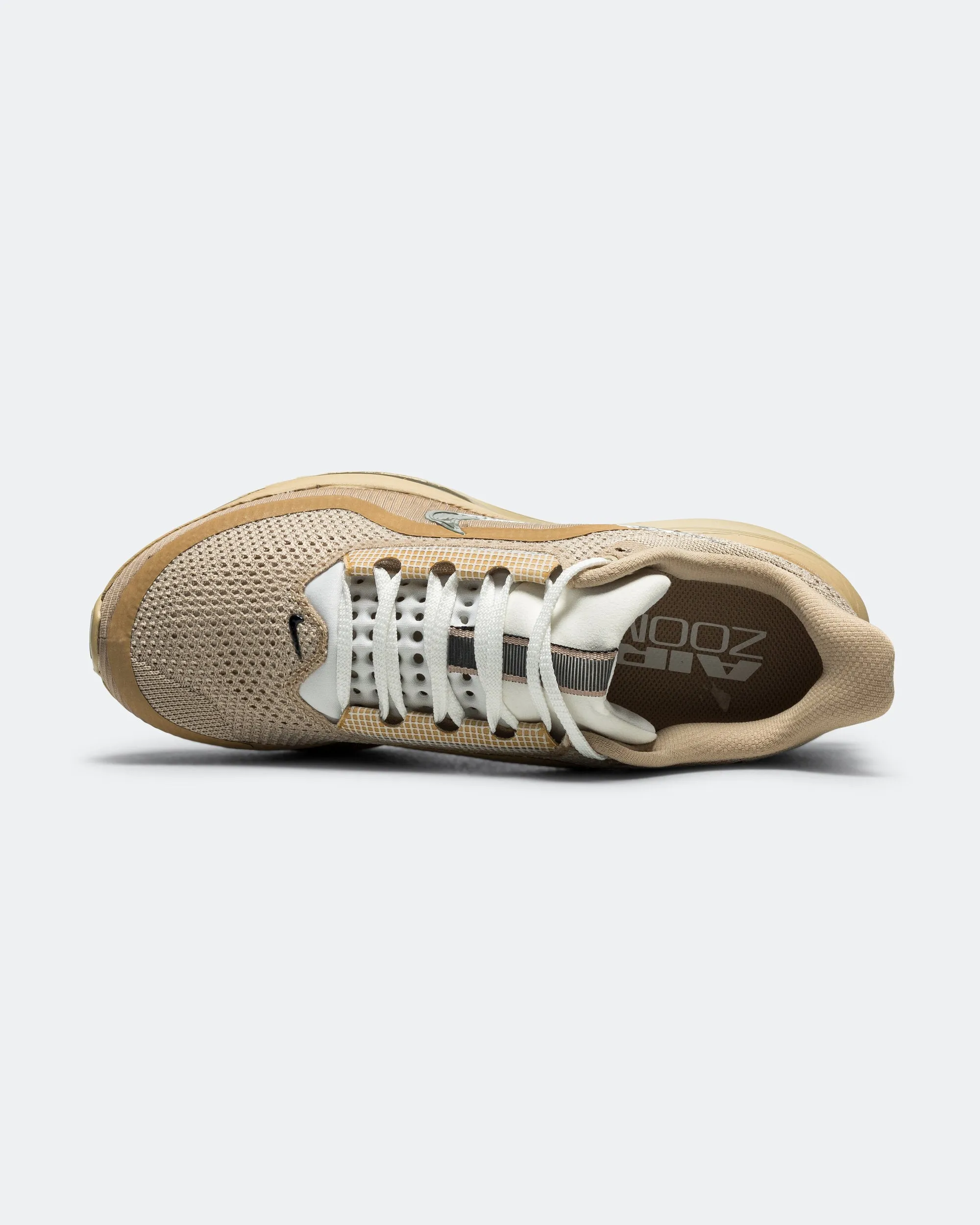 Pegasus Premium SP - Mushroom/Metallic Silver-White Traction Control