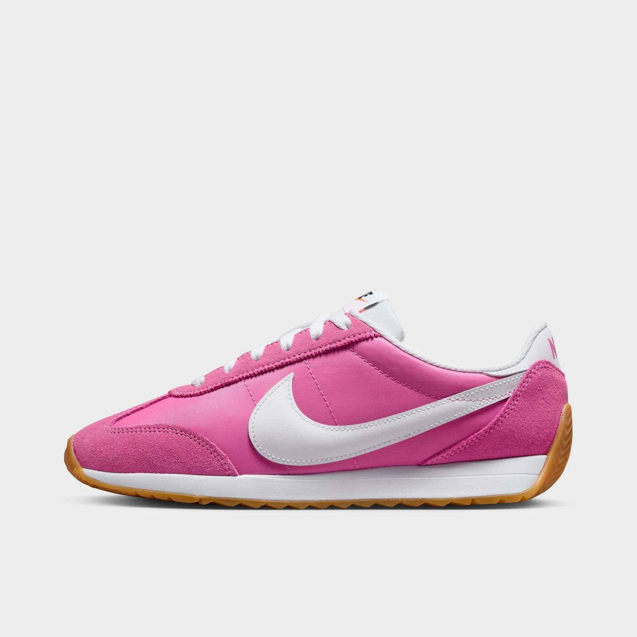 Sleek Aesthetic Nike Women's Pacific Playful Pink / White - Gum