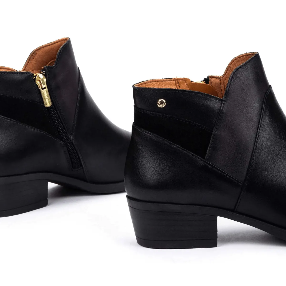 Pikolinos Women's Daroca Black Leather Rubber Sole Urban Gentleman